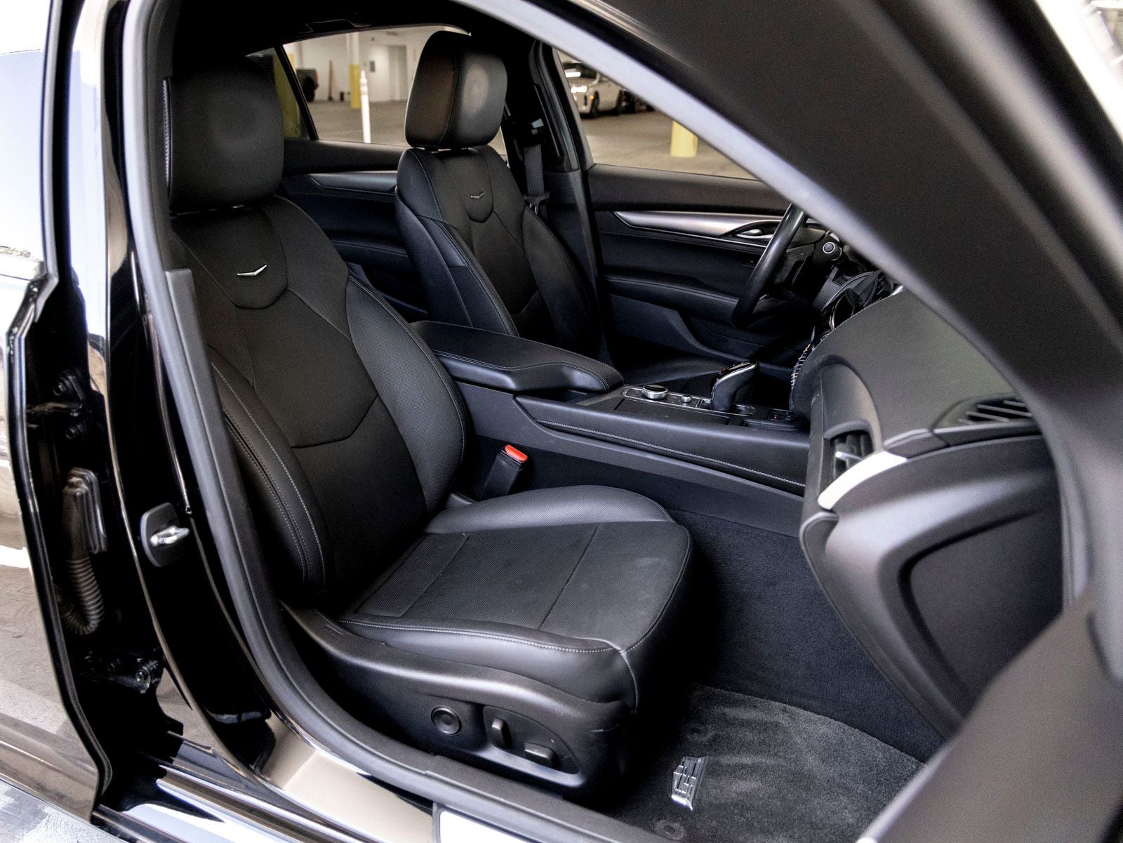 2022 Cadillac CT5 Premium Luxury