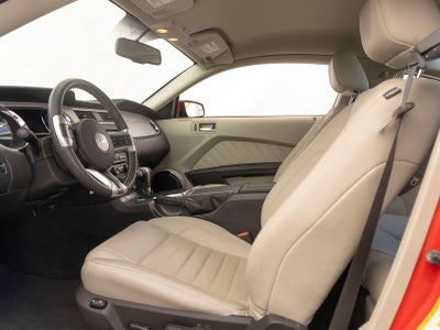 2011 Ford Mustang V6 Premium