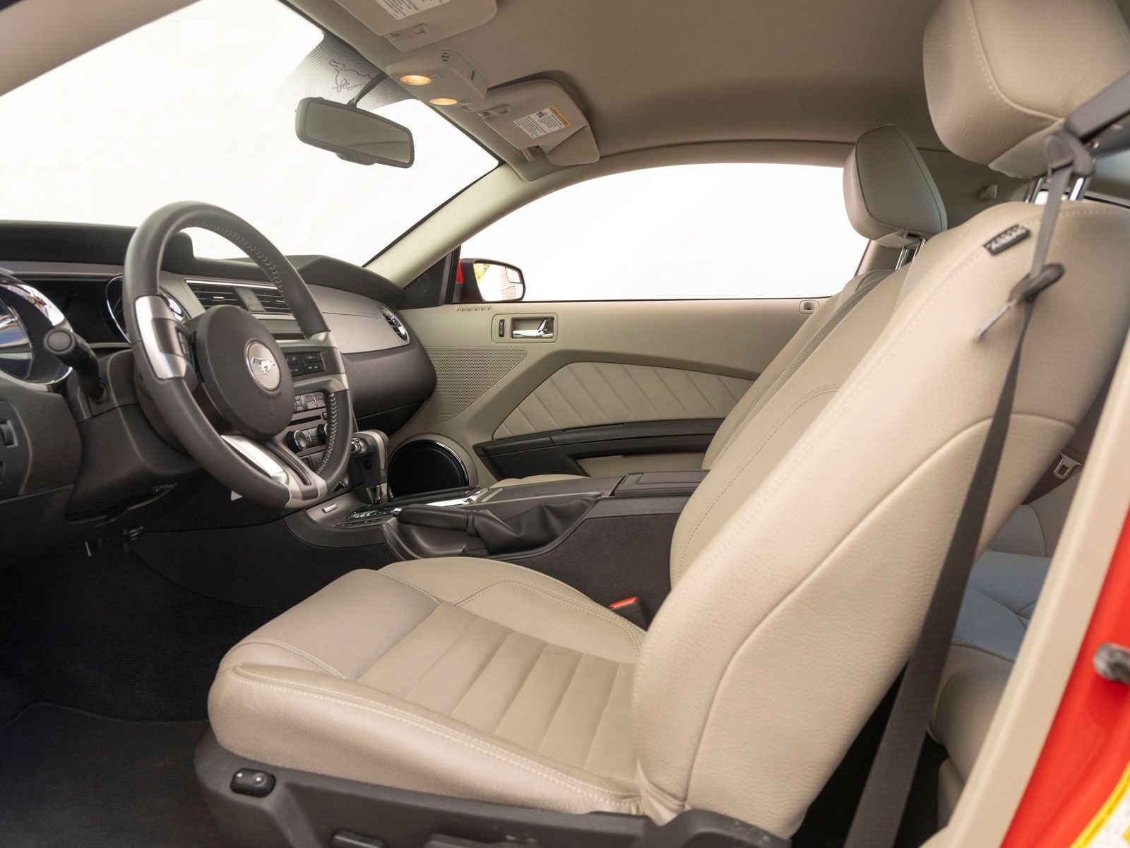 2011 Ford Mustang V6 Premium