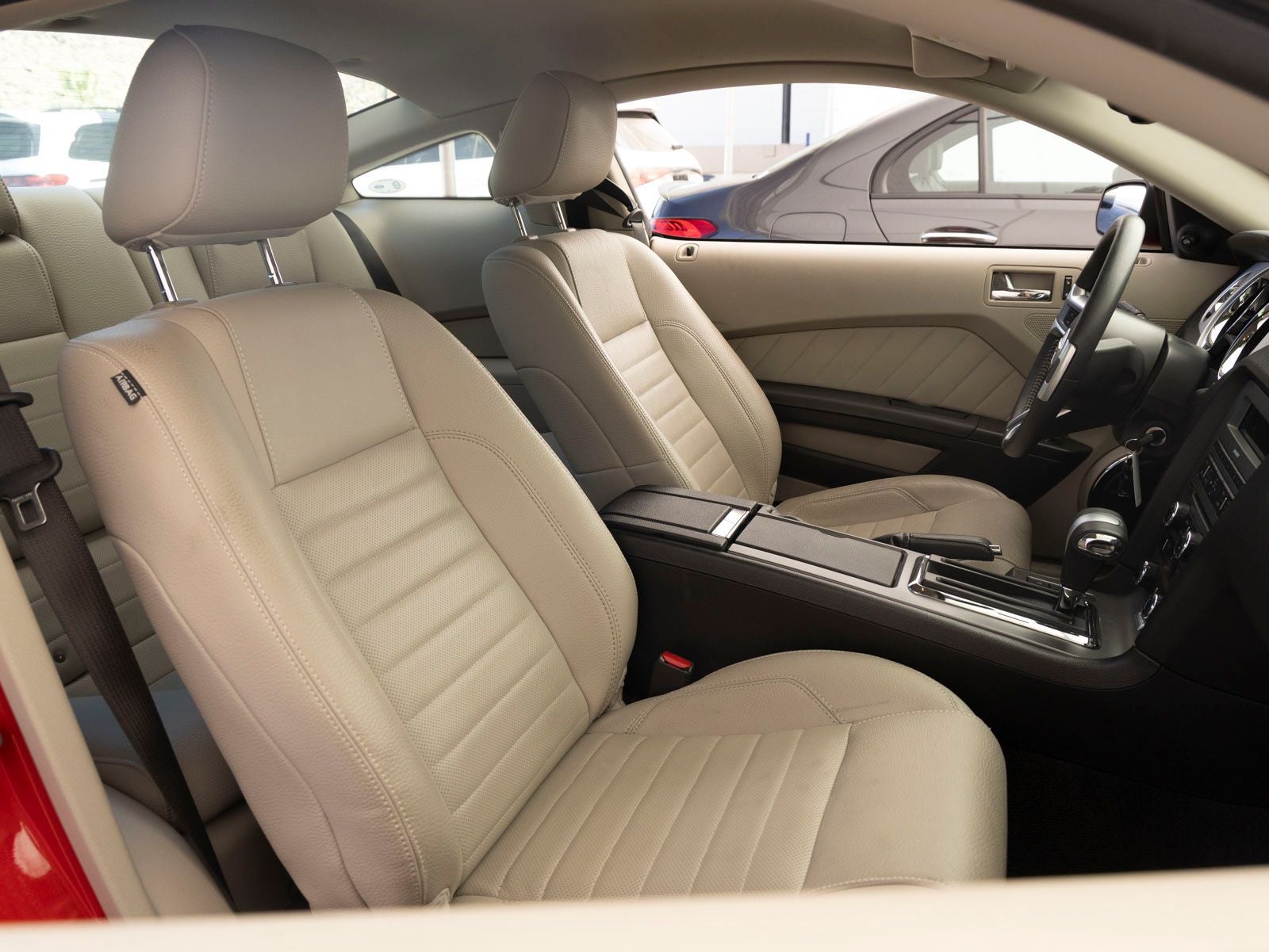 2011 Ford Mustang V6 Premium