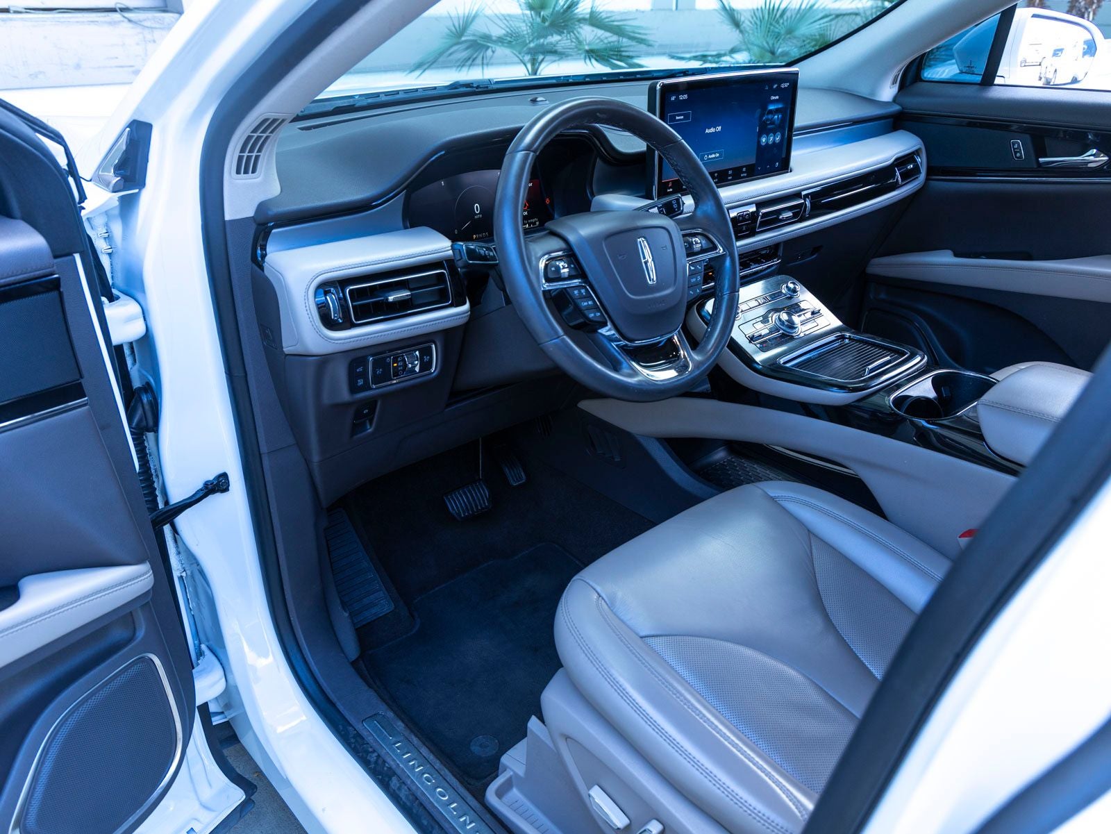 2021 Lincoln Nautilus Standard