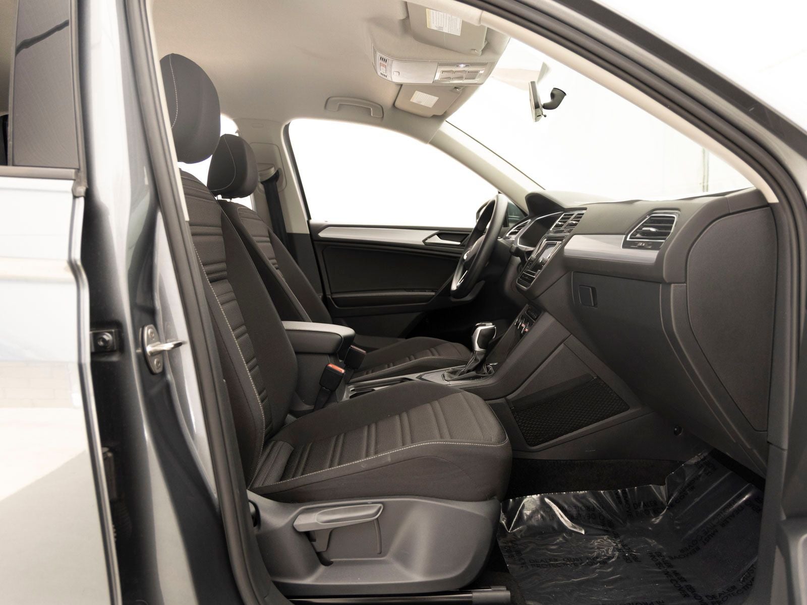 2022 Volkswagen Tiguan 2.0T S