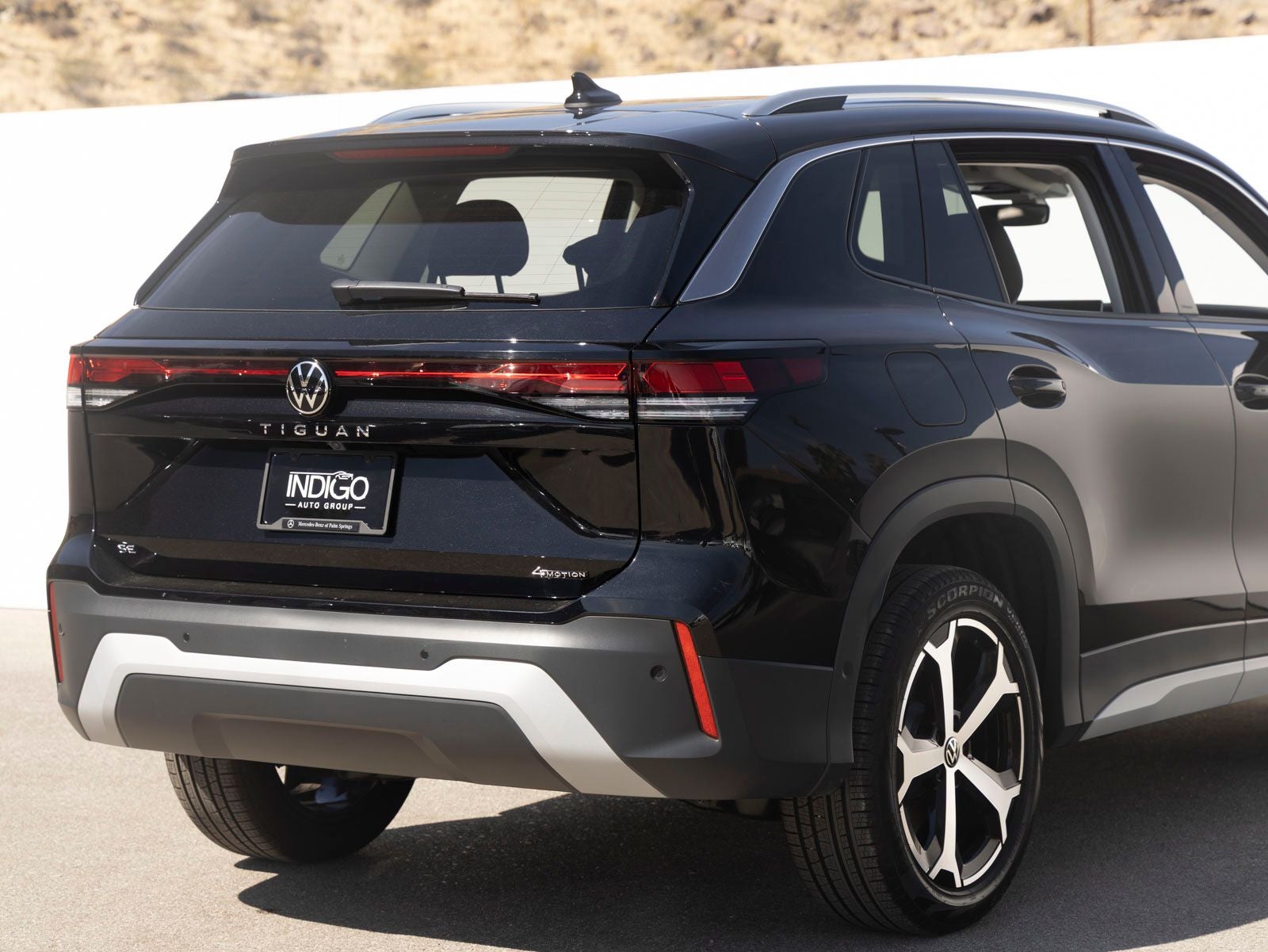 2025 Volkswagen Tiguan 2.0T SE