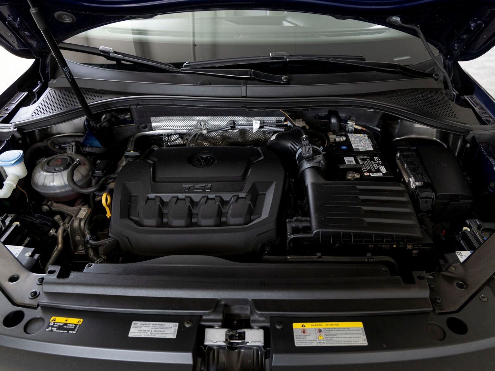 2023 Volkswagen Tiguan 2.0T SE