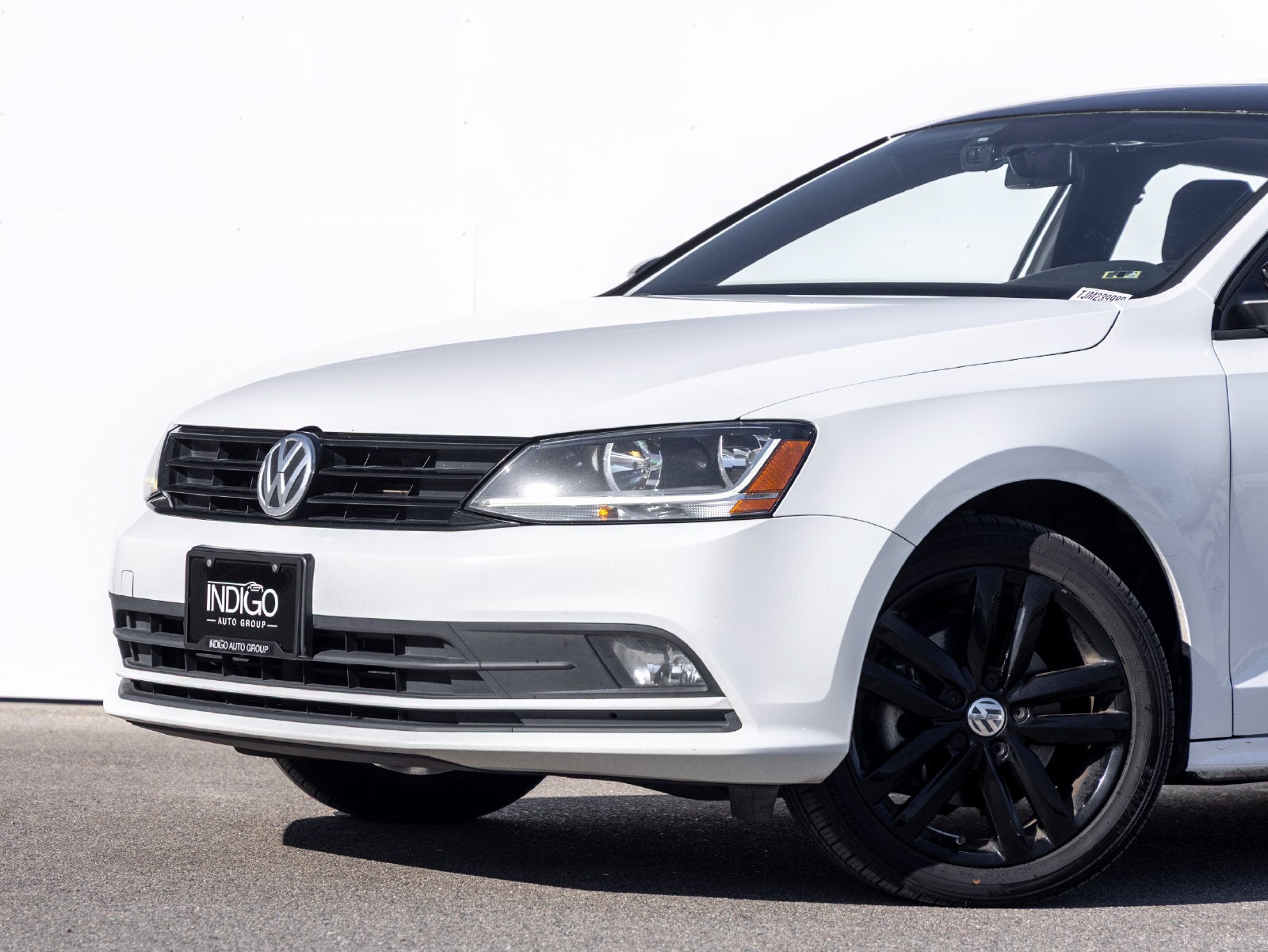 Used 2018 Volkswagen Jetta SE Sport with VIN 3VWD17AJ7JM239989 for sale in Palm Springs, CA