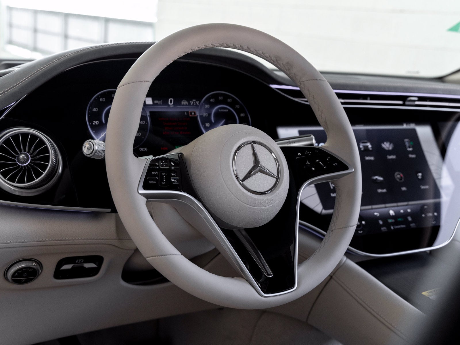 2027 Mercedes-Benz EQS 400 4MATIC®