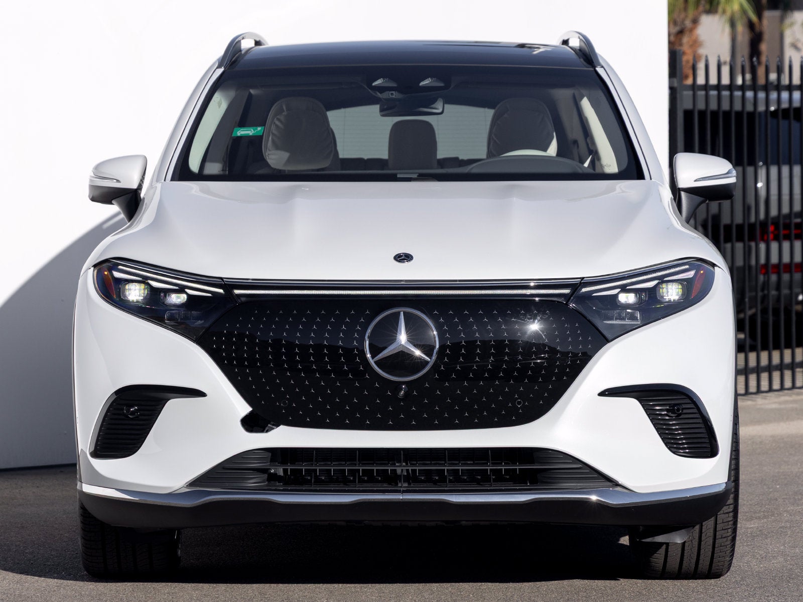 2027 Mercedes-Benz EQS 400 4MATIC®