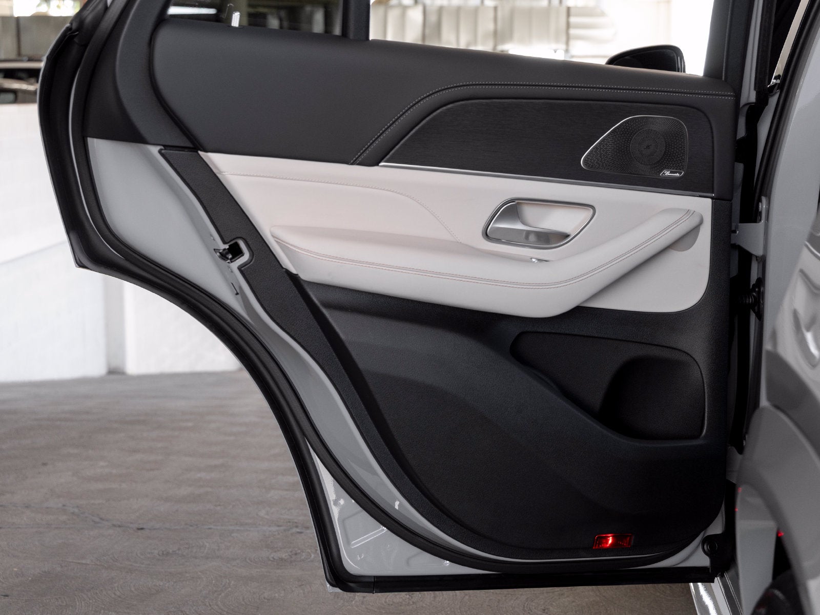 2027 Mercedes-Benz GLE 4MATIC®