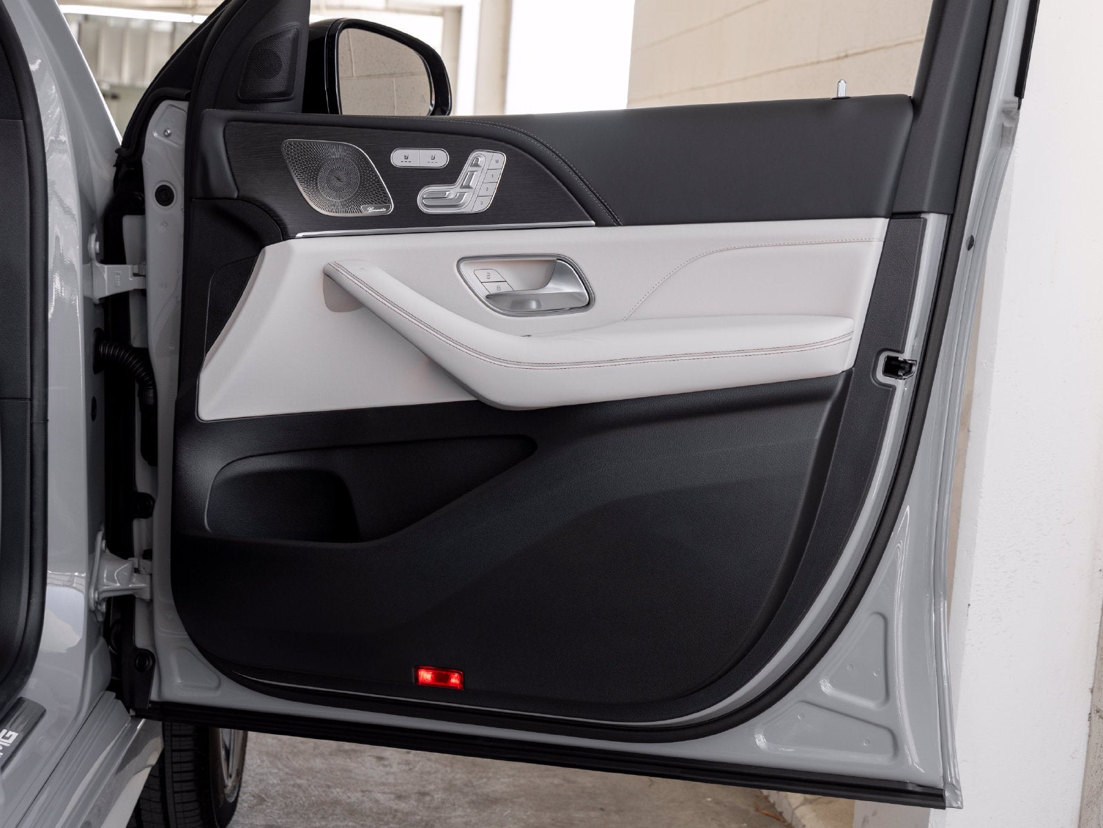 2027 Mercedes-Benz GLE 4MATIC®