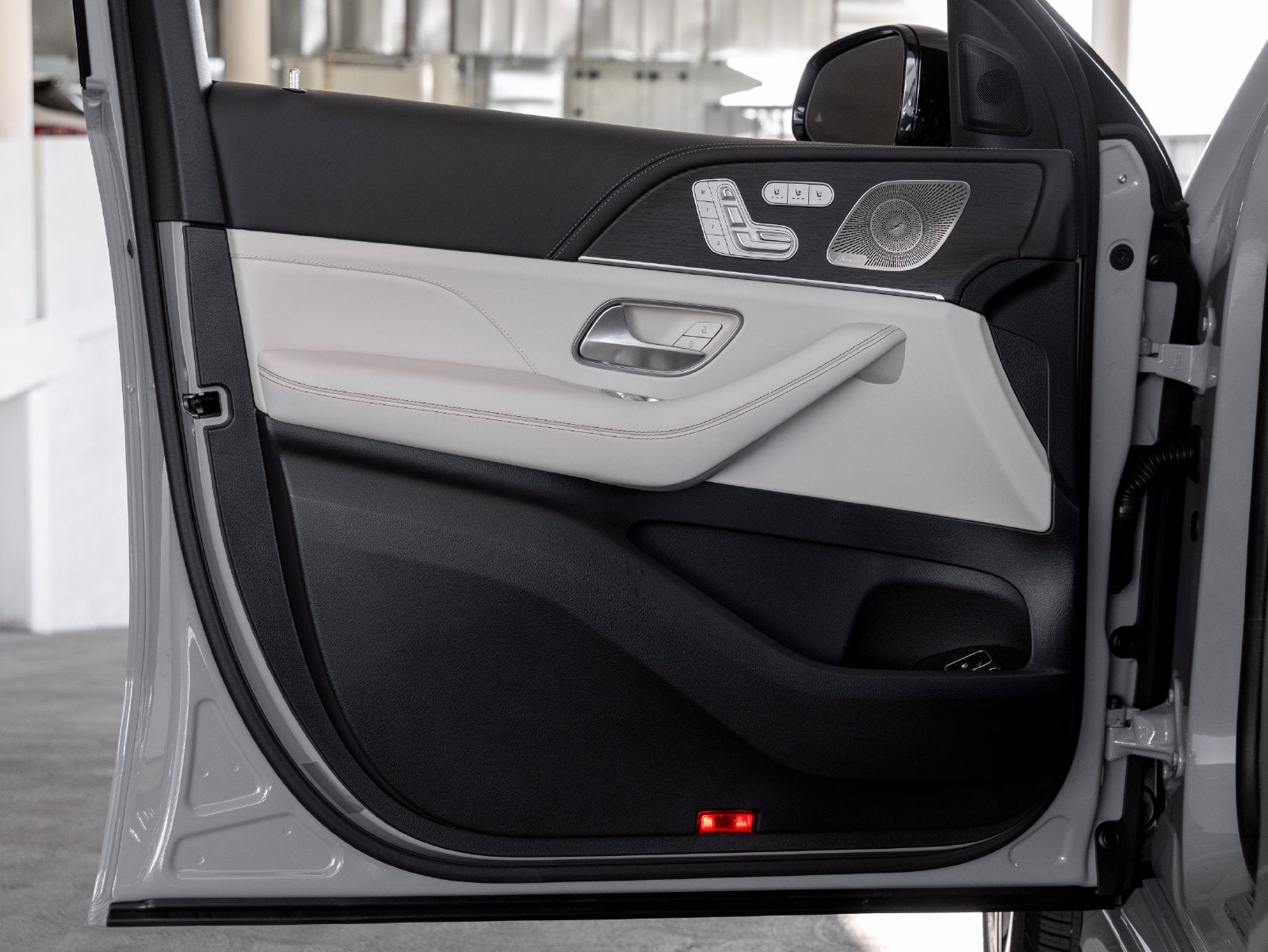 2027 Mercedes-Benz GLE 4MATIC®