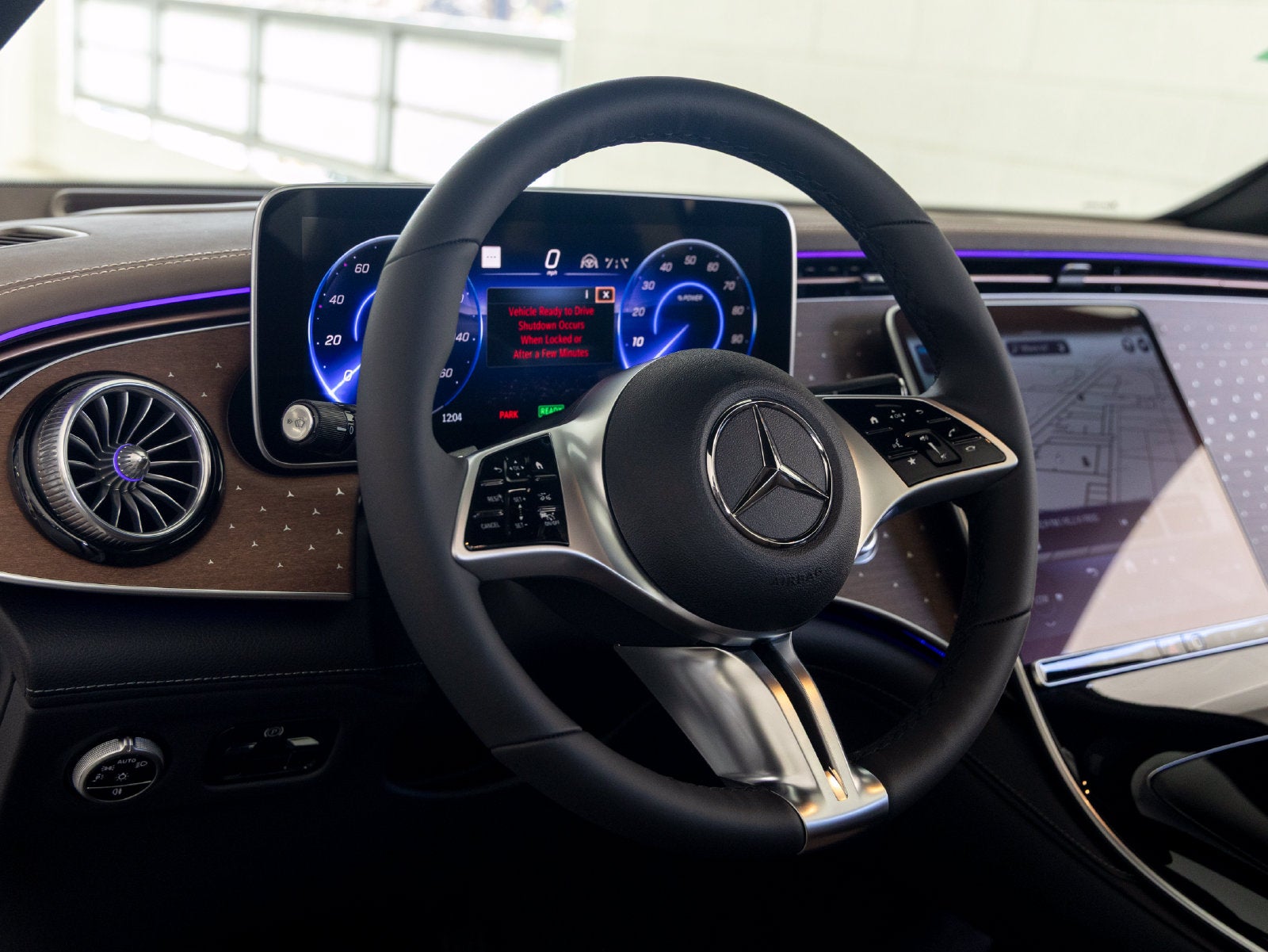 2027 Mercedes-Benz EQE 320+ SUV