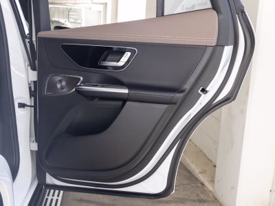 2027 Mercedes-Benz EQE 320+ SUV