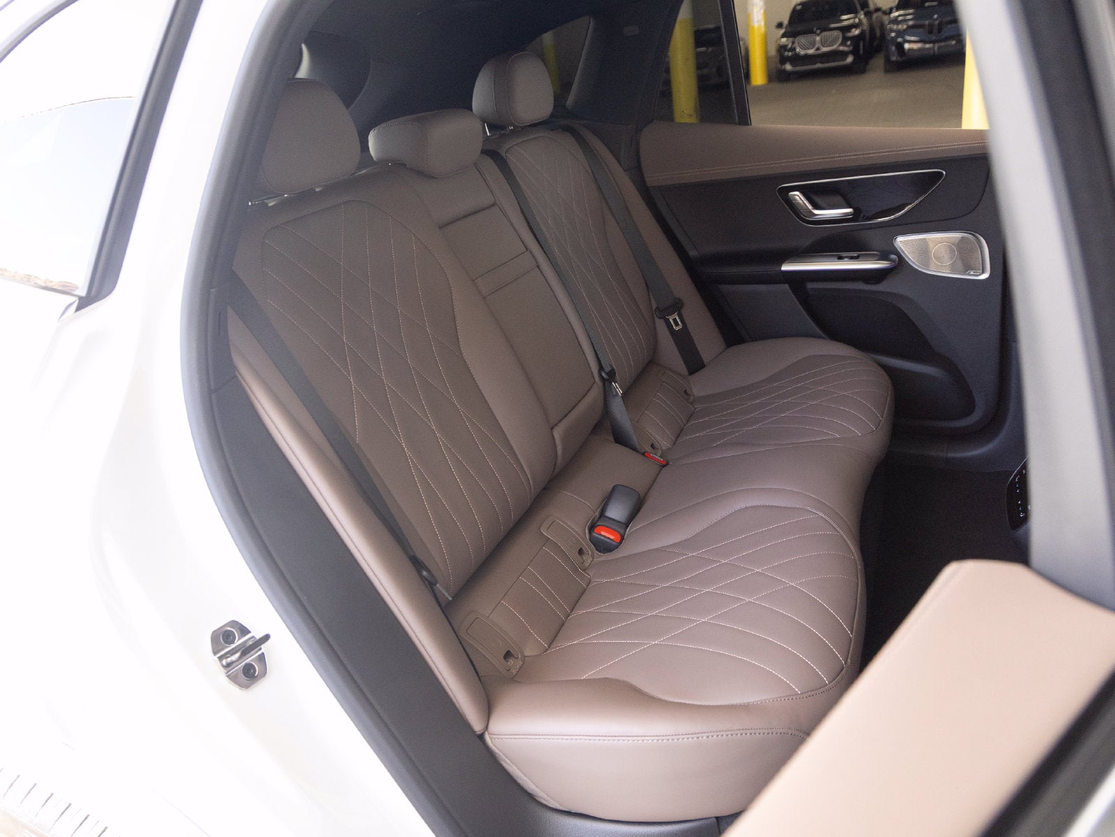 2027 Mercedes-Benz EQE 320+ SUV