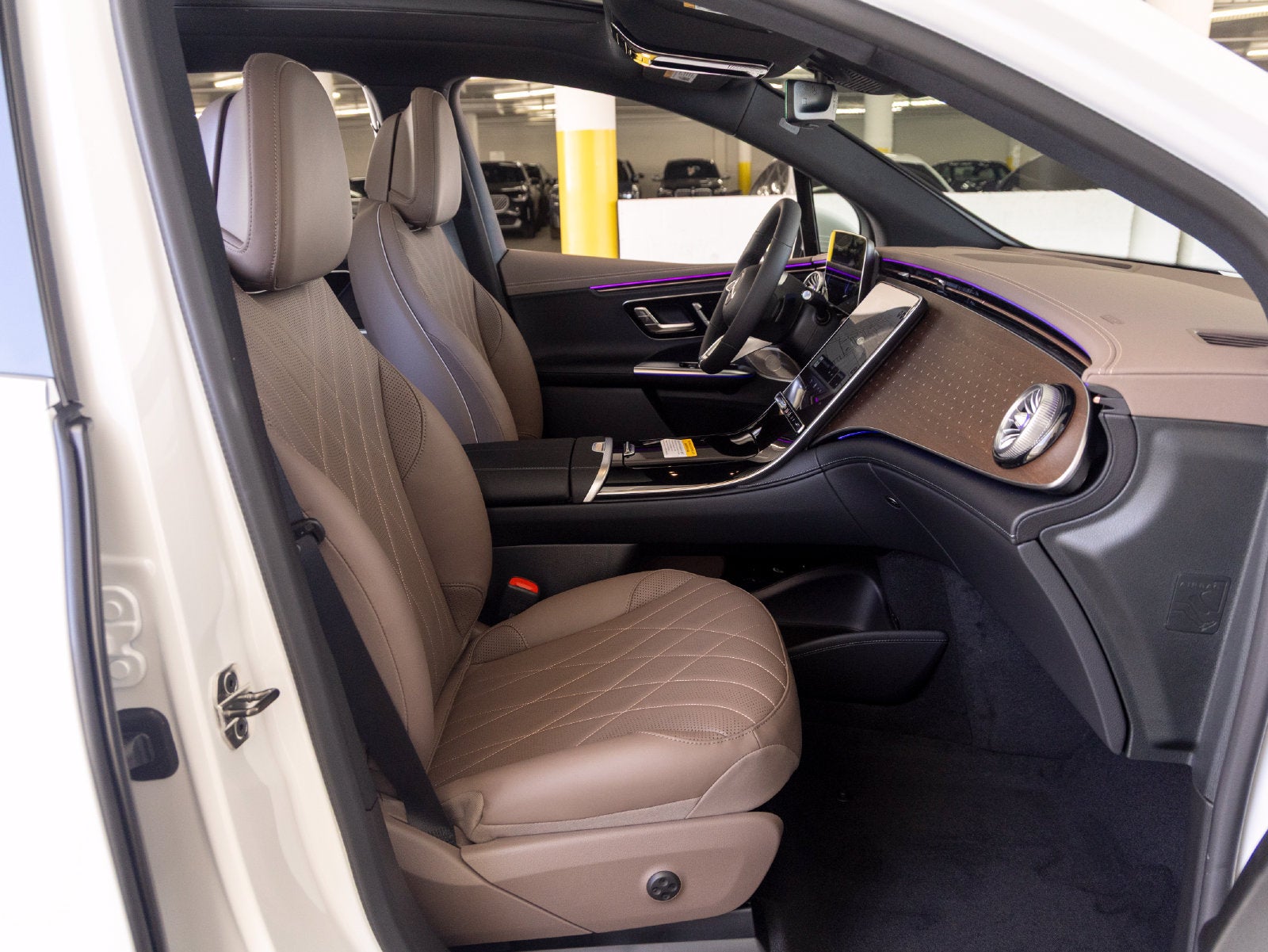 2027 Mercedes-Benz EQE 320+ SUV