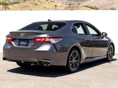 2019 Toyota Camry SE