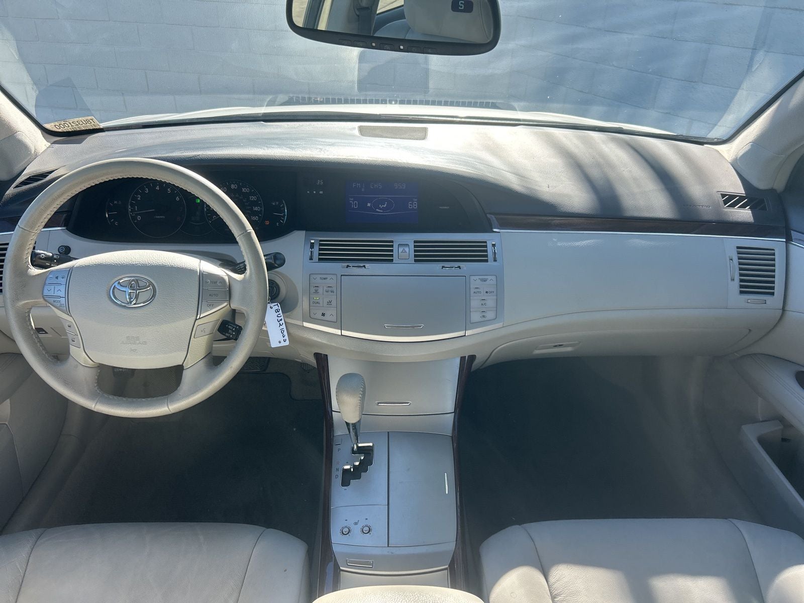 2008 Toyota Avalon XLS