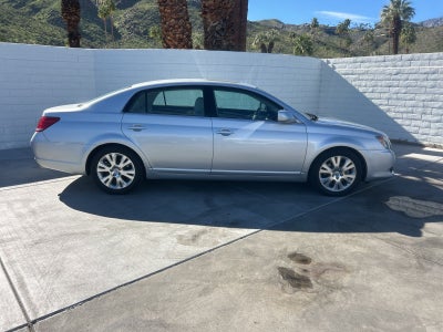 2008 Toyota Avalon XLS