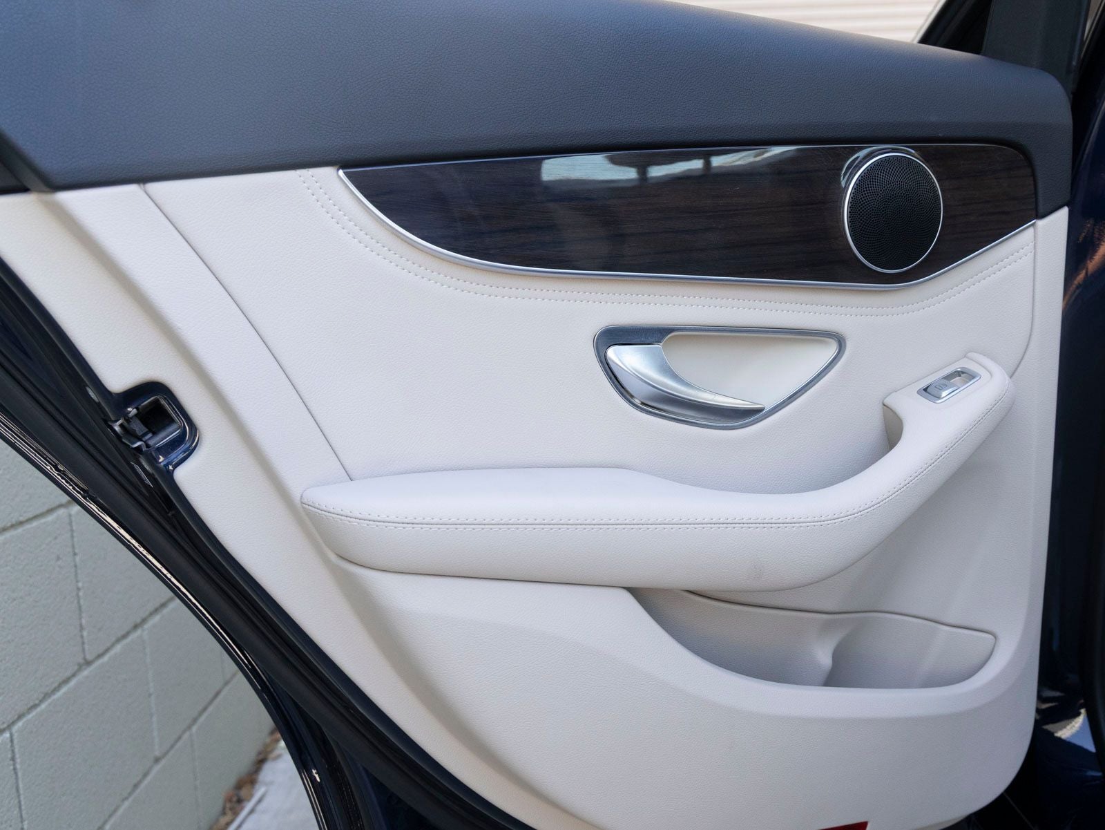 2016 Mercedes-Benz C-Class C 300