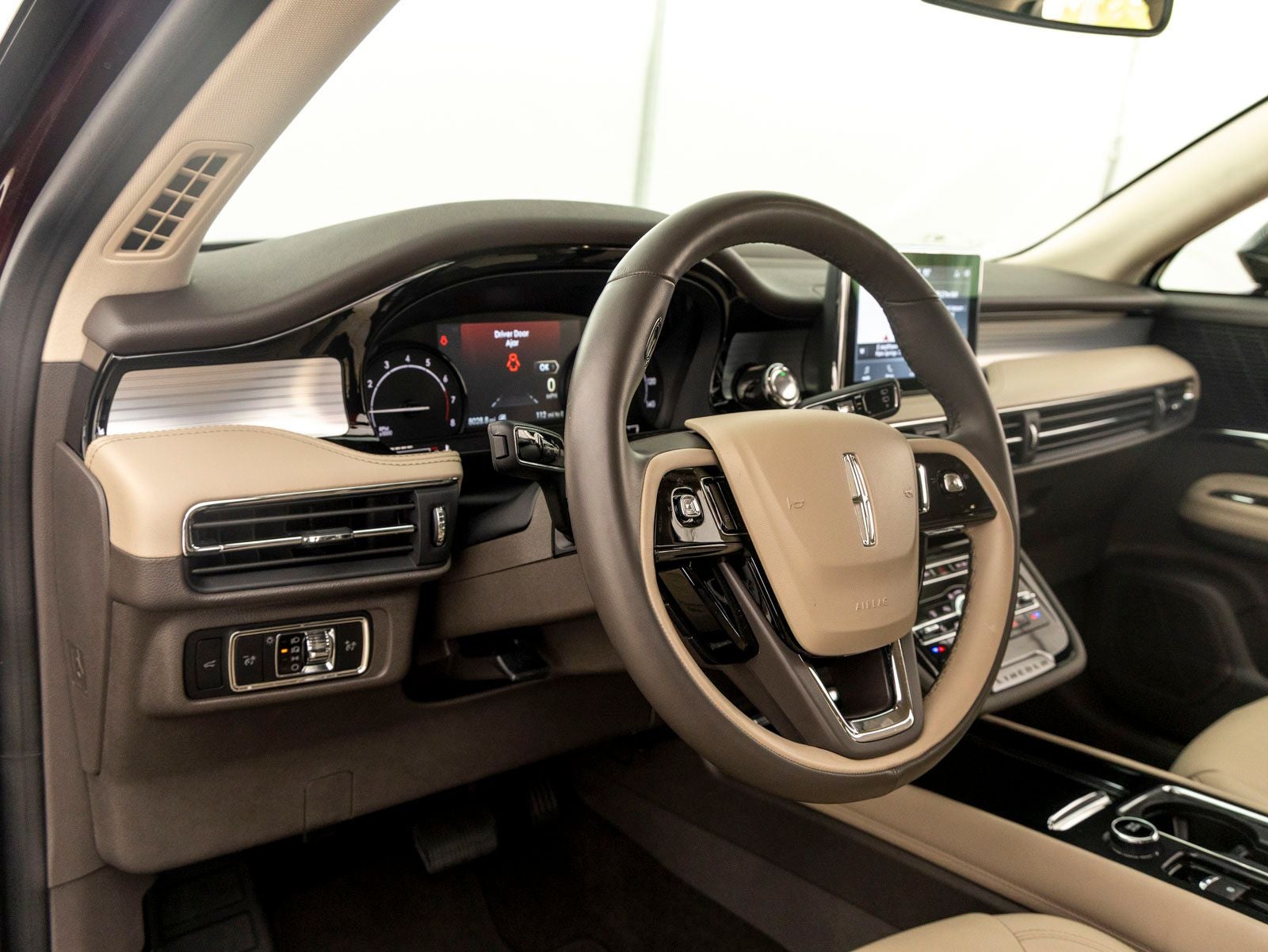 2021 Lincoln Corsair Standard