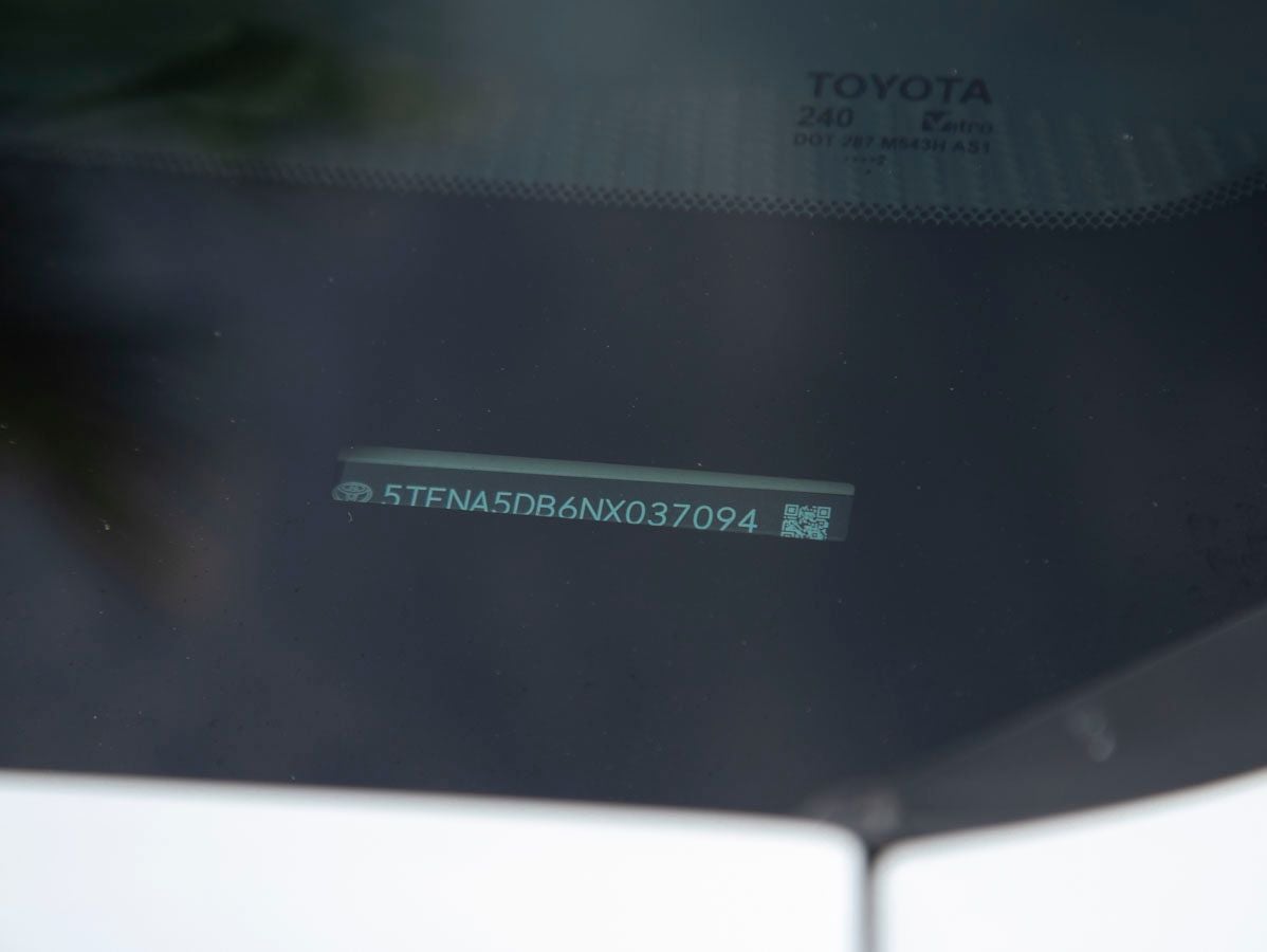 2022 Toyota Tundra Platinum