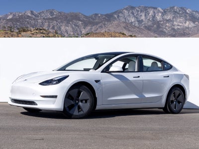 2023 Tesla Model 3 Base