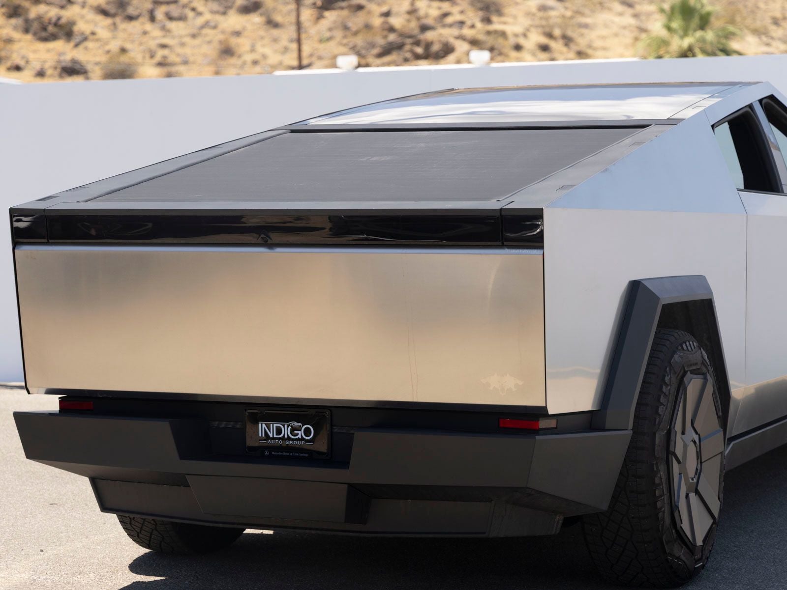 2024 Tesla Cybertruck Cyberbeast