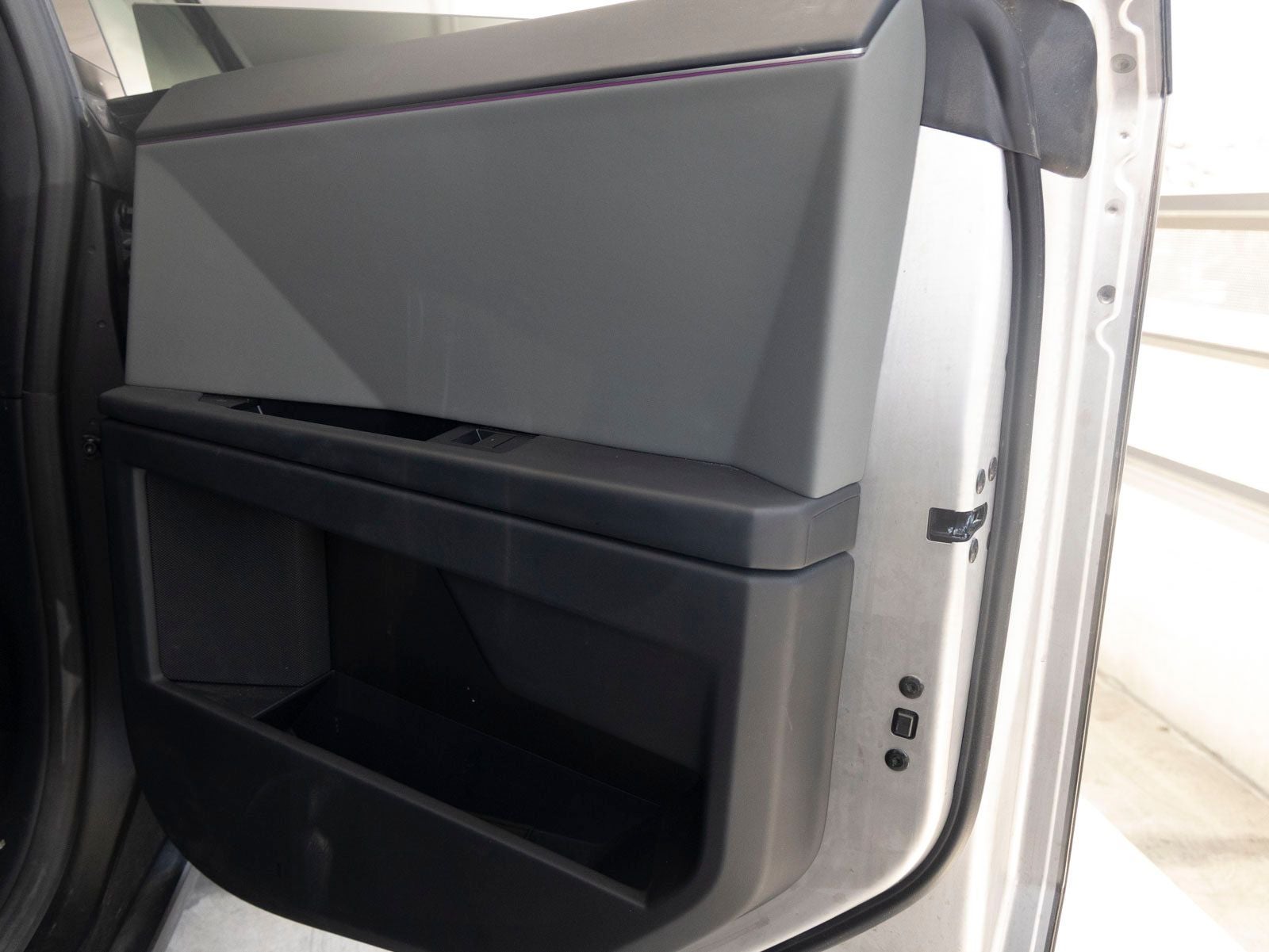 2024 Tesla Cybertruck Cyberbeast