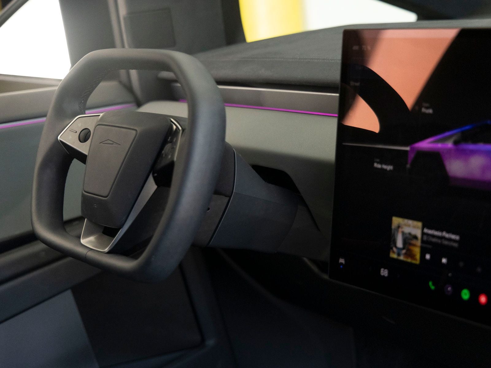 2024 Tesla Cybertruck Cyberbeast