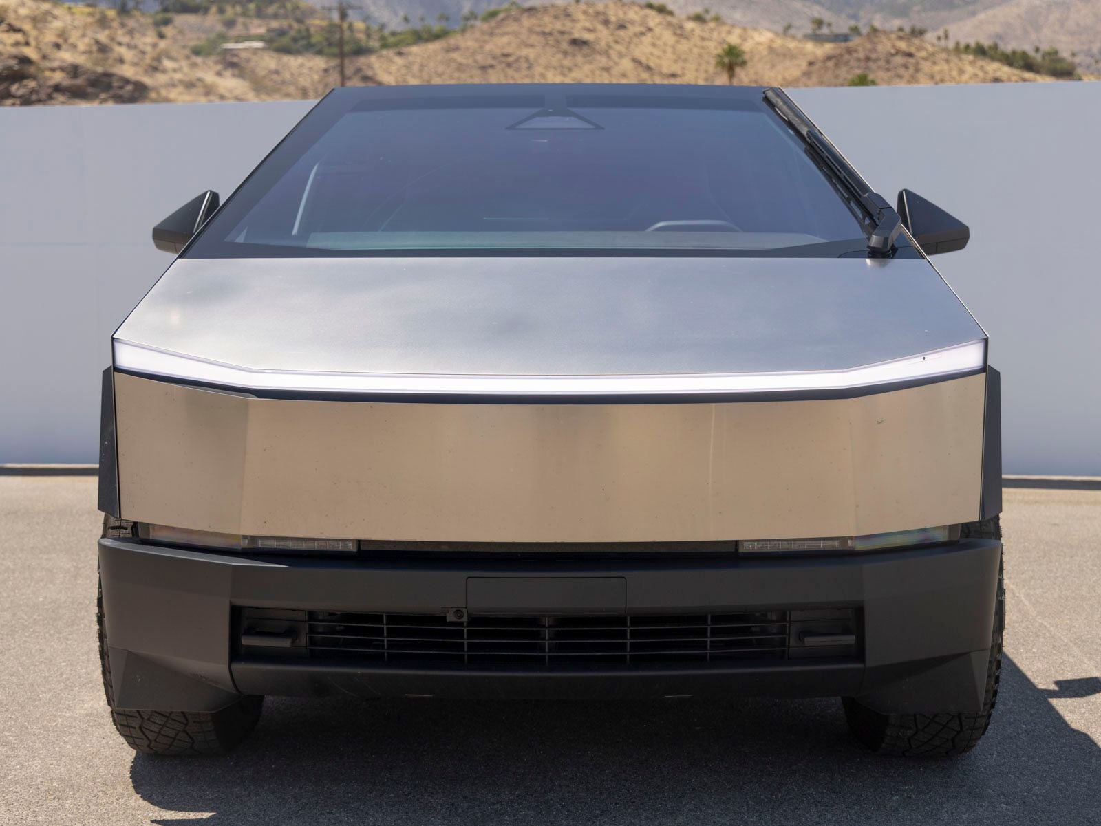 2024 Tesla Cybertruck Cyberbeast