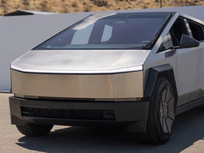 2024 Tesla Cybertruck Cyberbeast