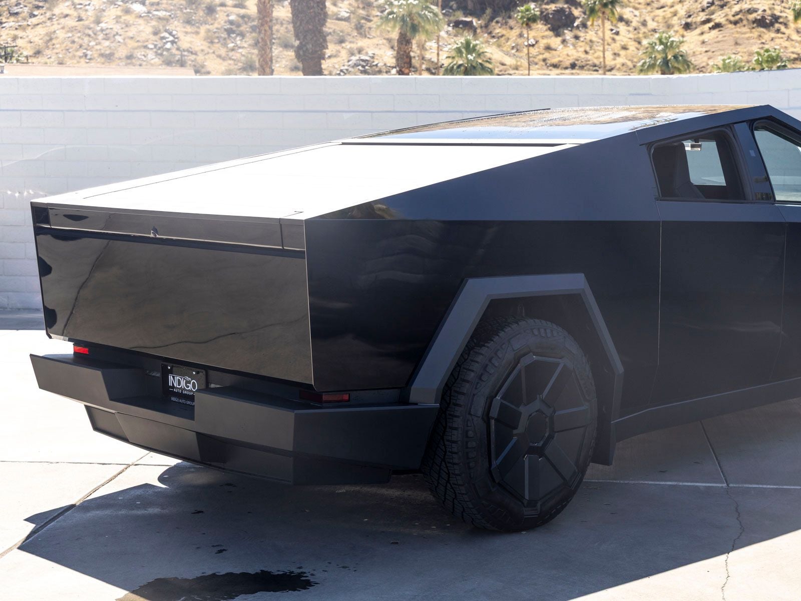 2024 Tesla Cybertruck Cyberbeast