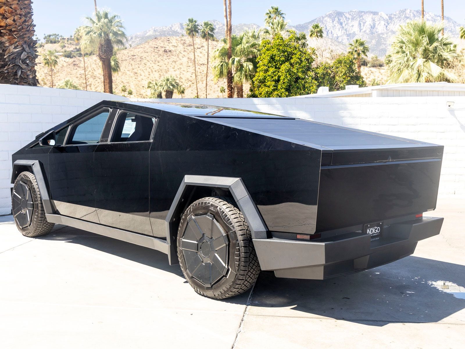 2024 Tesla Cybertruck Cyberbeast