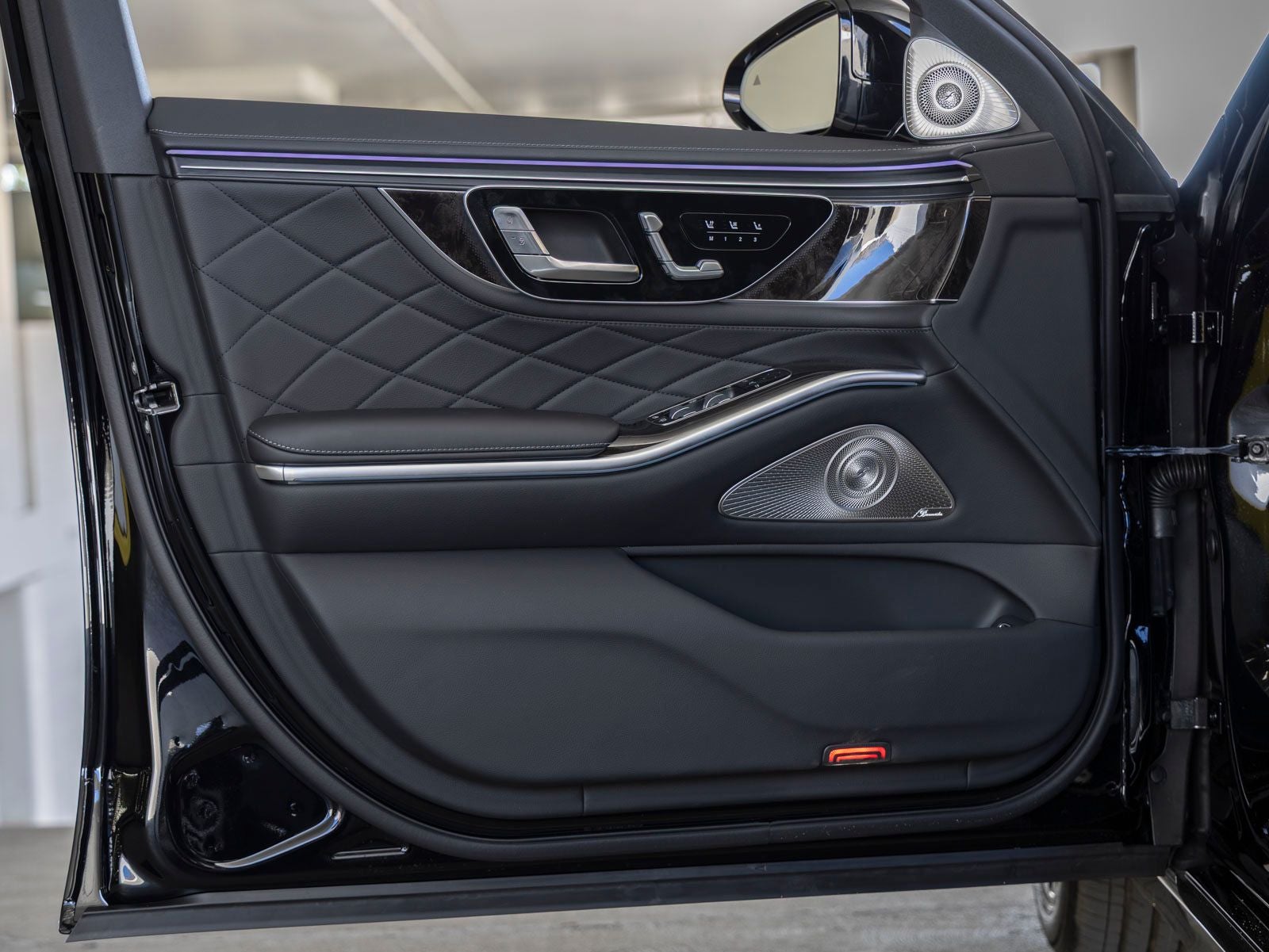 2027 Mercedes-Benz S-Class S 500 4MATIC®