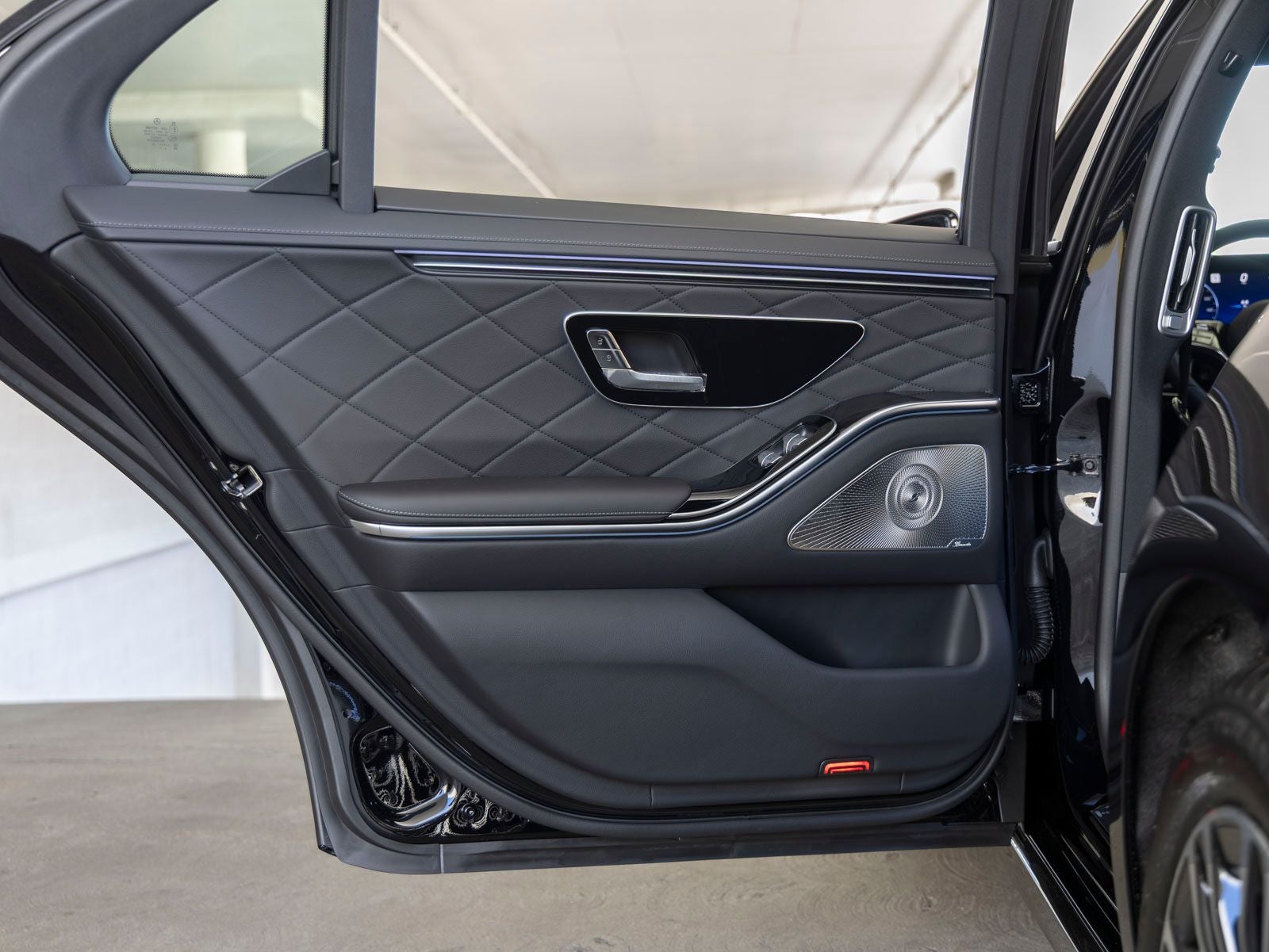 2027 Mercedes-Benz S-Class S 500 4MATIC®