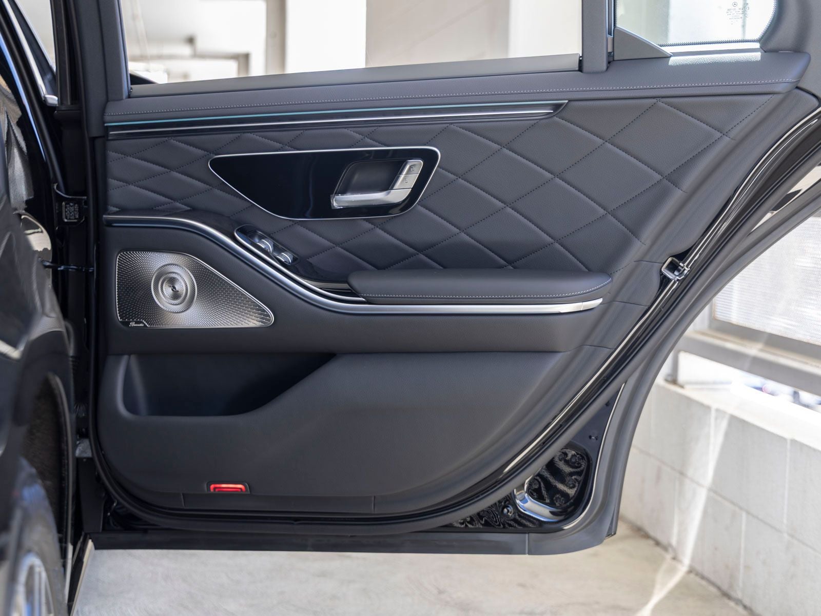 2027 Mercedes-Benz S-Class S 500 4MATIC®