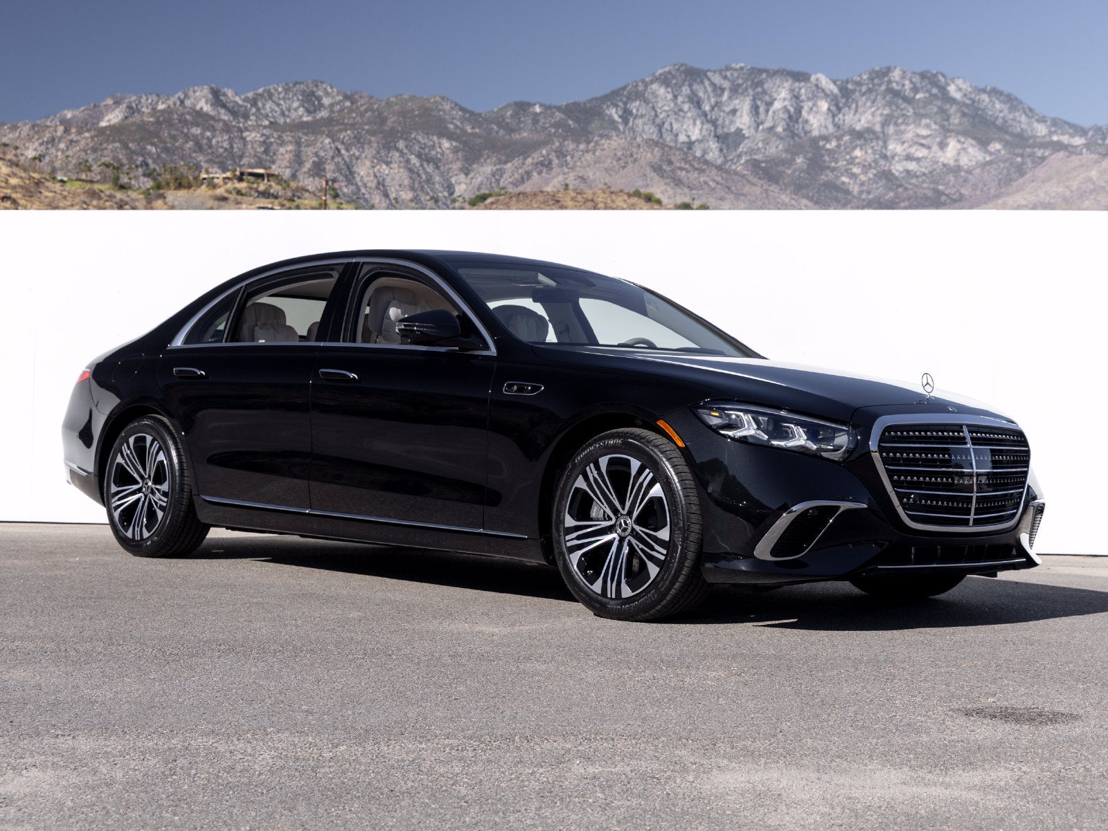 2027 Mercedes-Benz S-Class S 500 4MATIC®