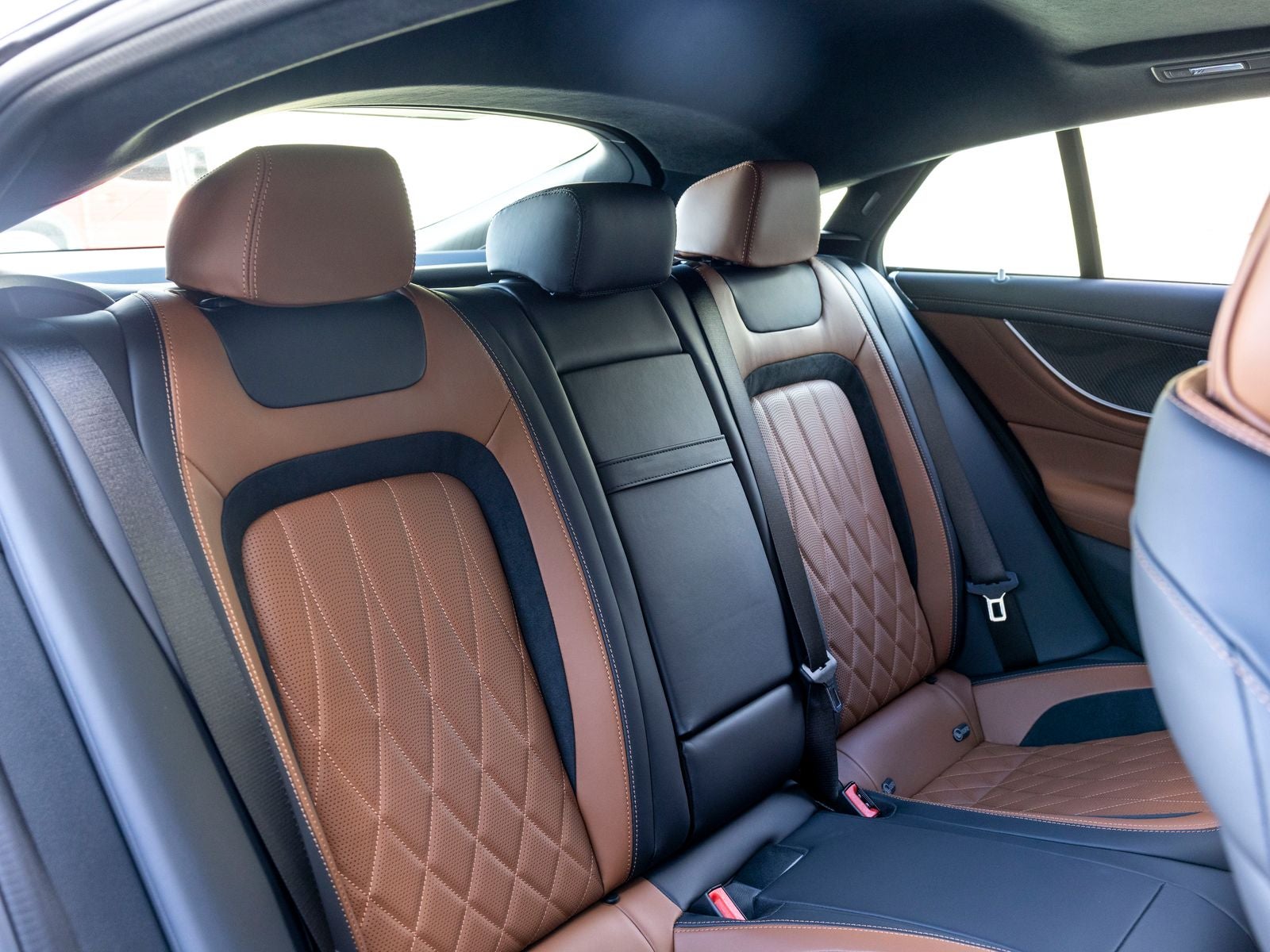 2026 Mercedes-Benz AMG® GT 43 Base 4MATIC®