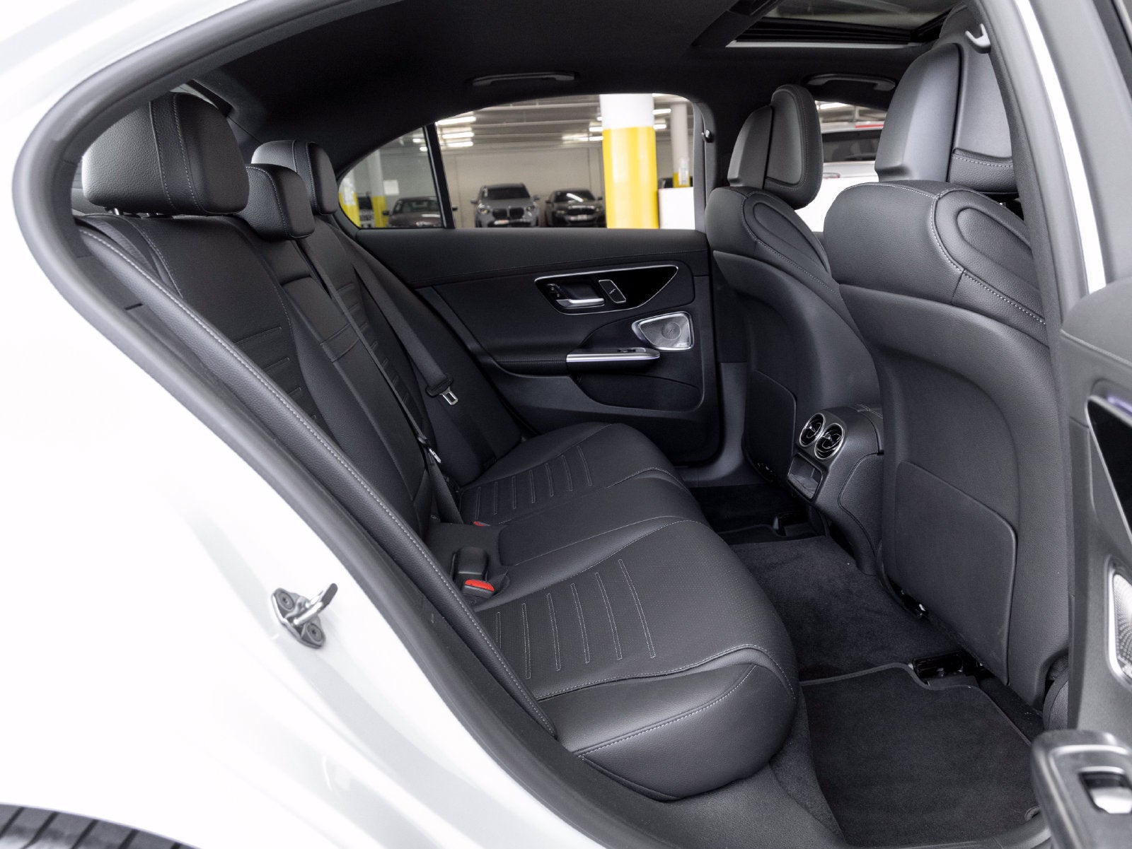 2023 Mercedes-Benz C-Class C 300