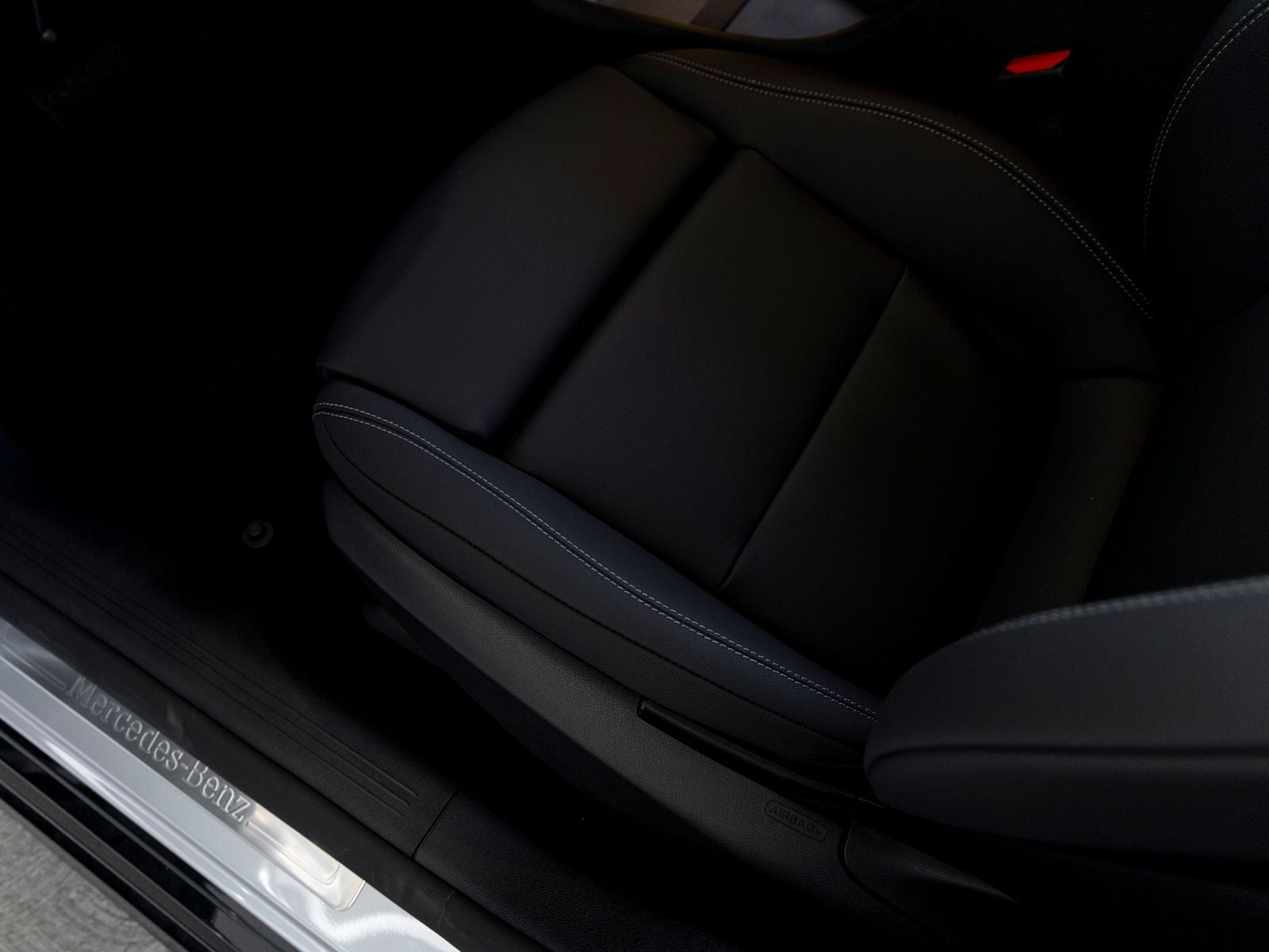 2027 Mercedes-Benz CLA CLA 220 Hybrid