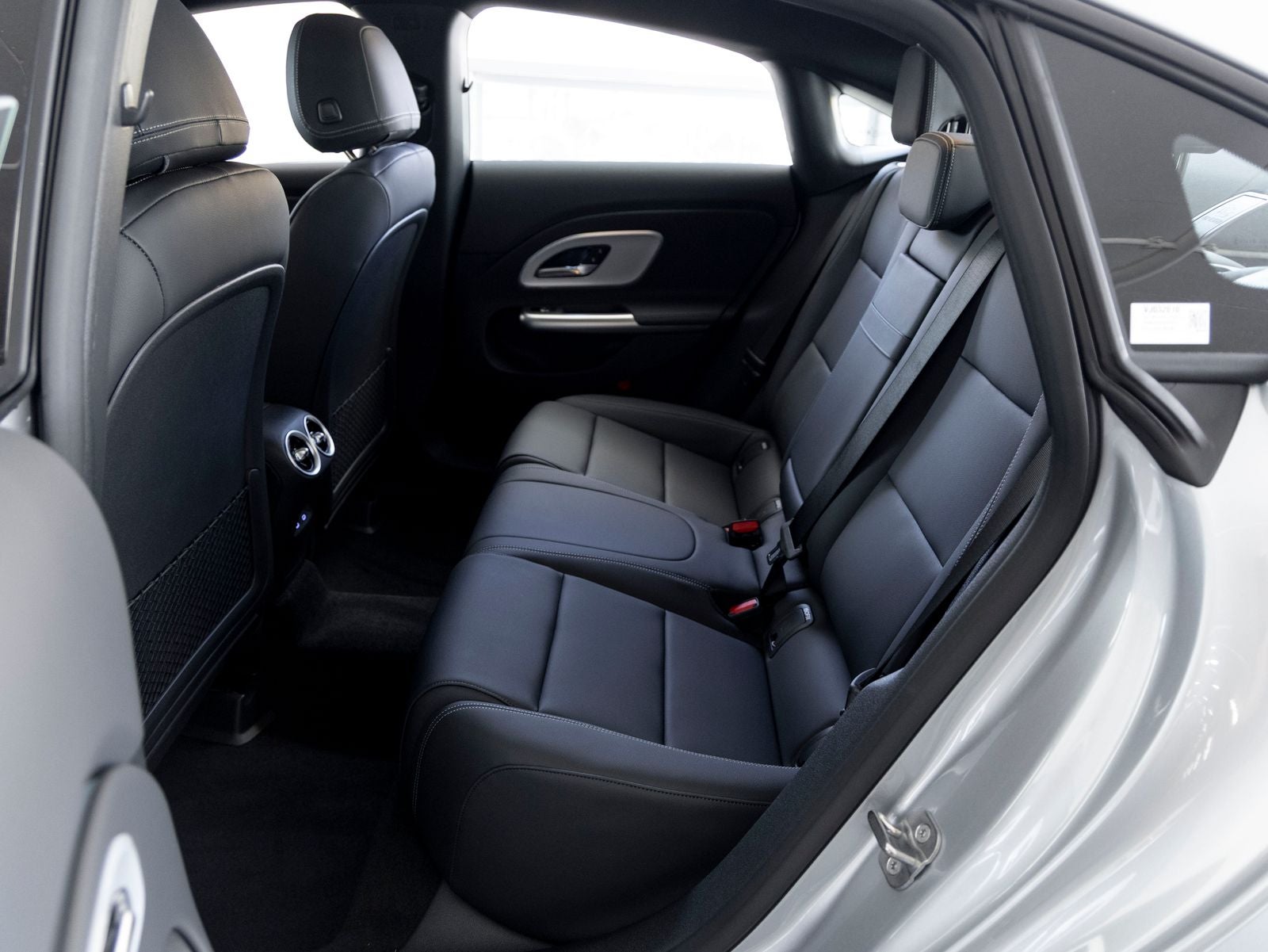 2027 Mercedes-Benz CLA CLA 220 Hybrid