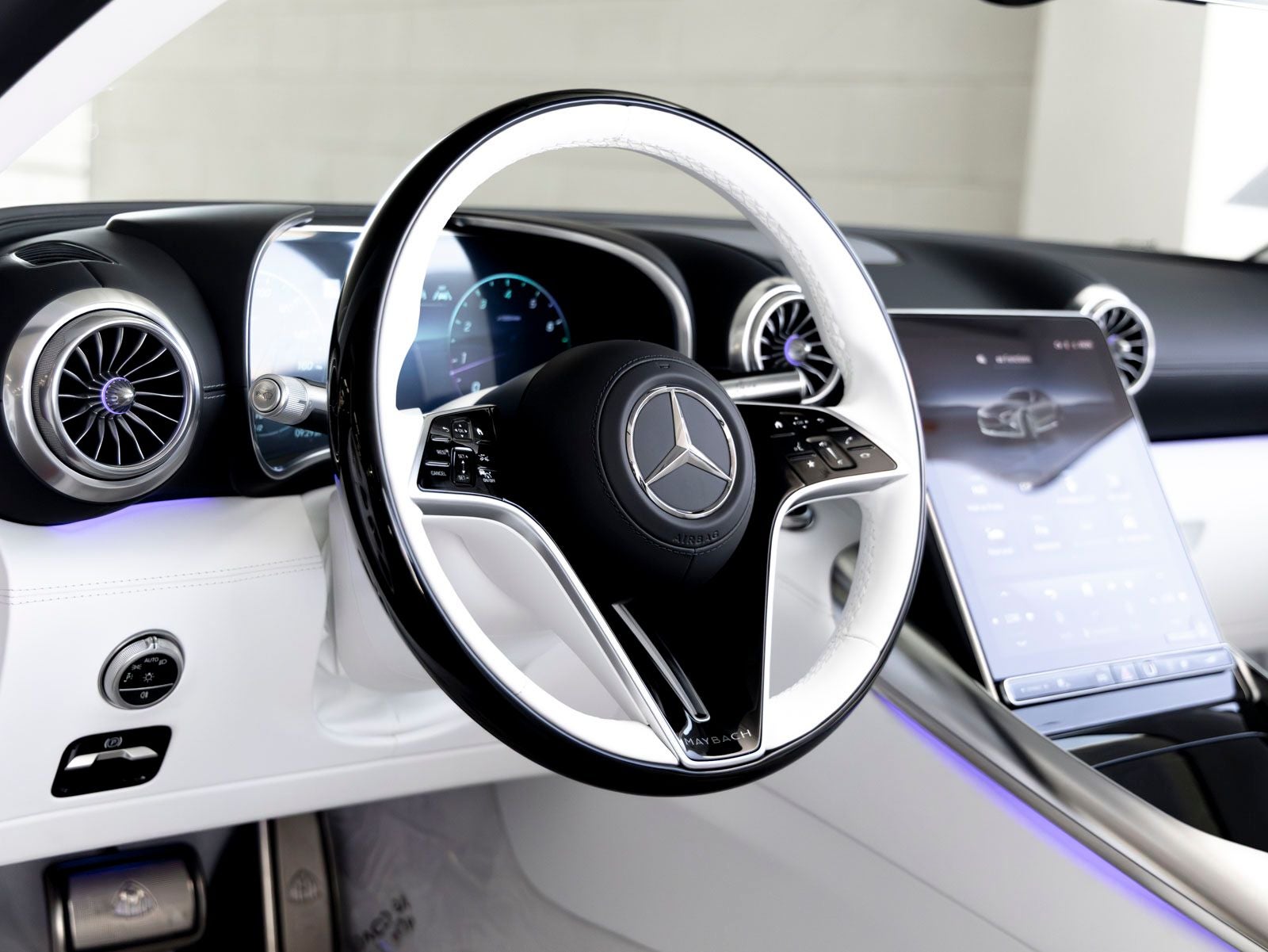 2026 Mercedes-Benz SL-Class Maybach SL 680 4MATIC®