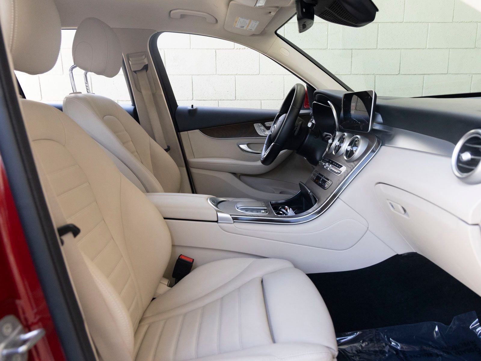2021 Mercedes-Benz GLC GLC 300
