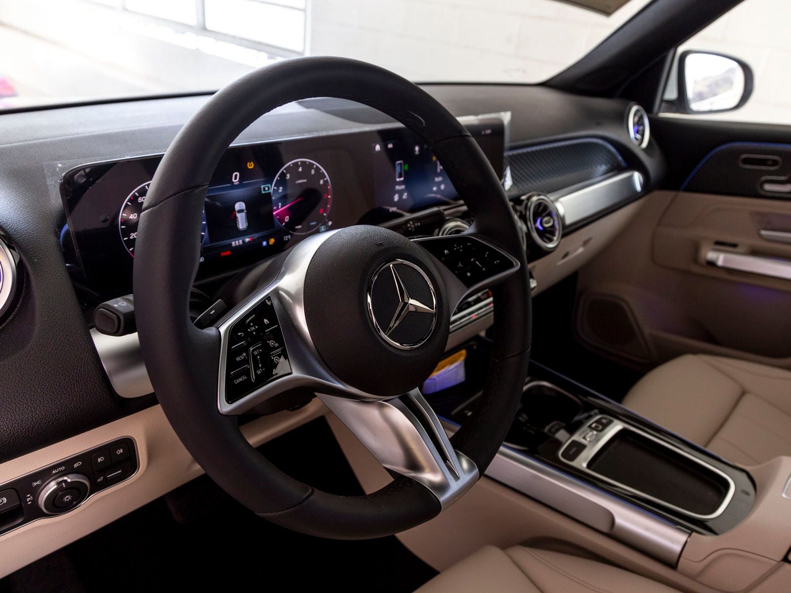 2025 Mercedes-Benz GLB GLB 250