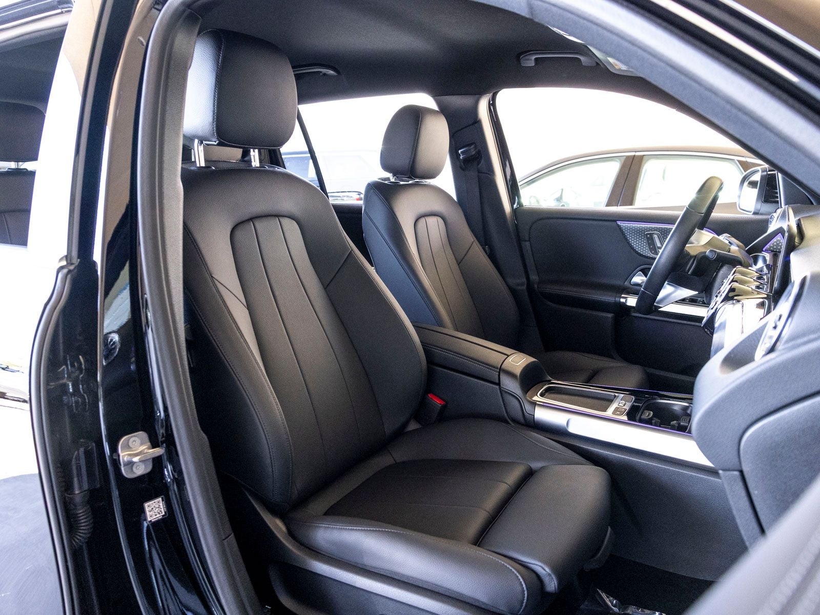 2025 Mercedes-Benz GLB GLB 250