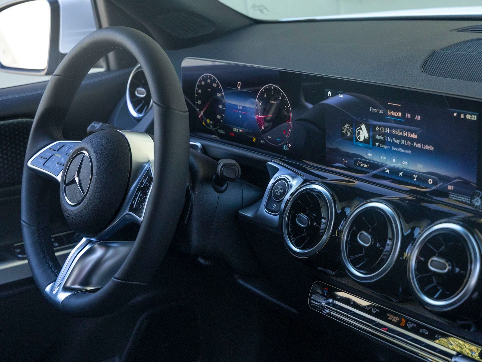 2026 Mercedes-Benz GLB GLB 250