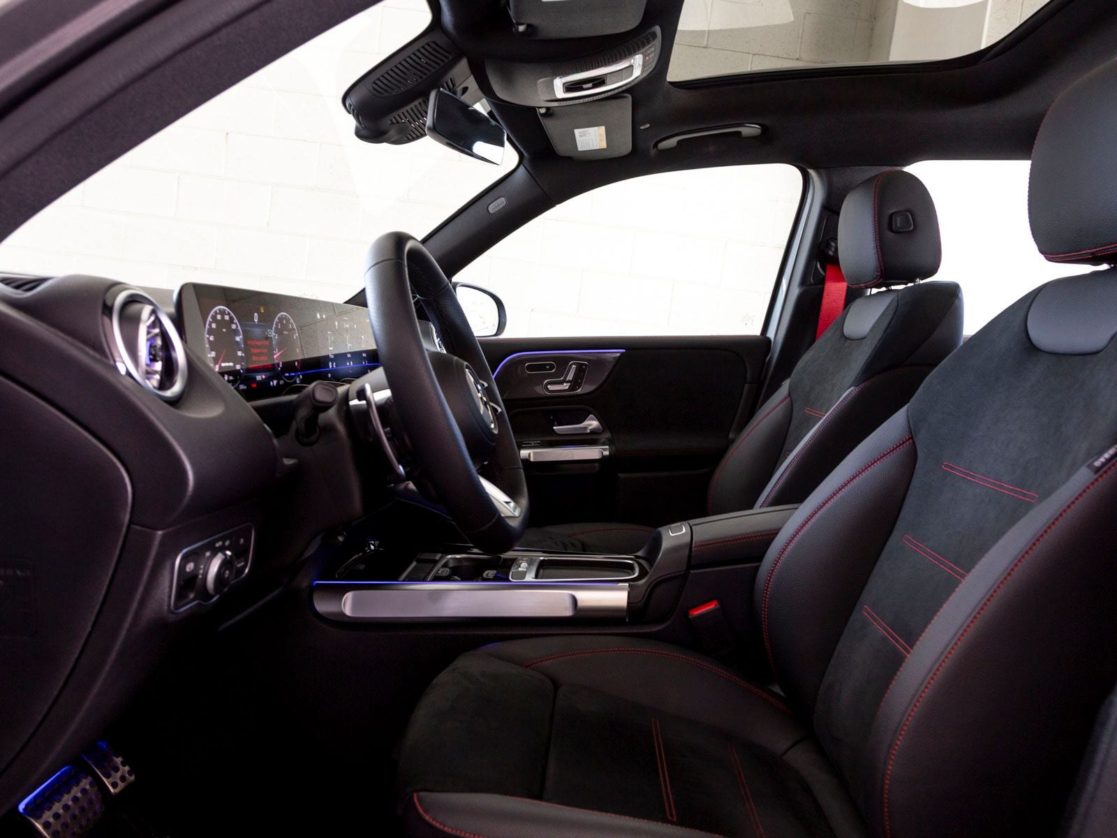 2025 Mercedes-Benz GLB GLB 35 AMG® 4MATIC®