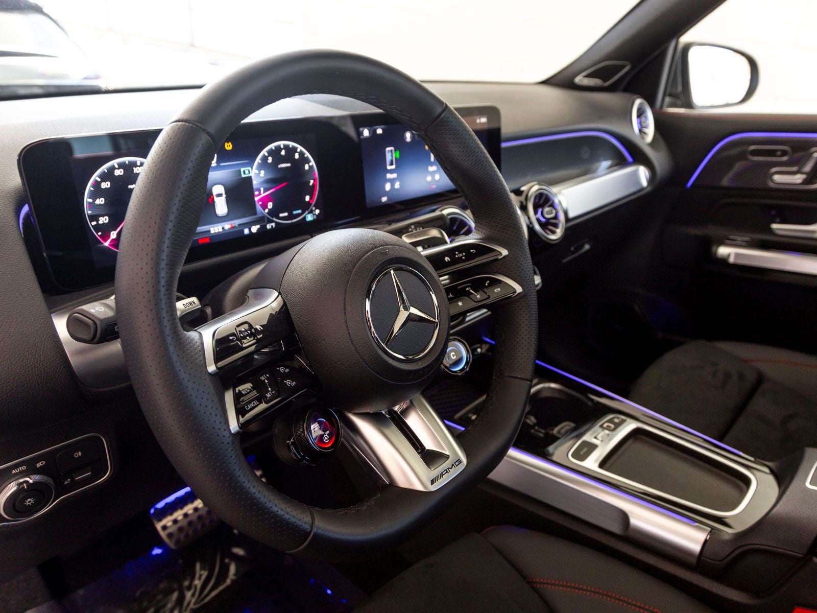 2025 Mercedes-Benz GLB GLB 35 AMG® 4MATIC®