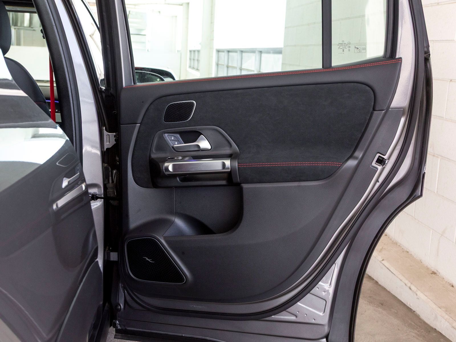 2025 Mercedes-Benz GLB GLB 35 AMG® 4MATIC®