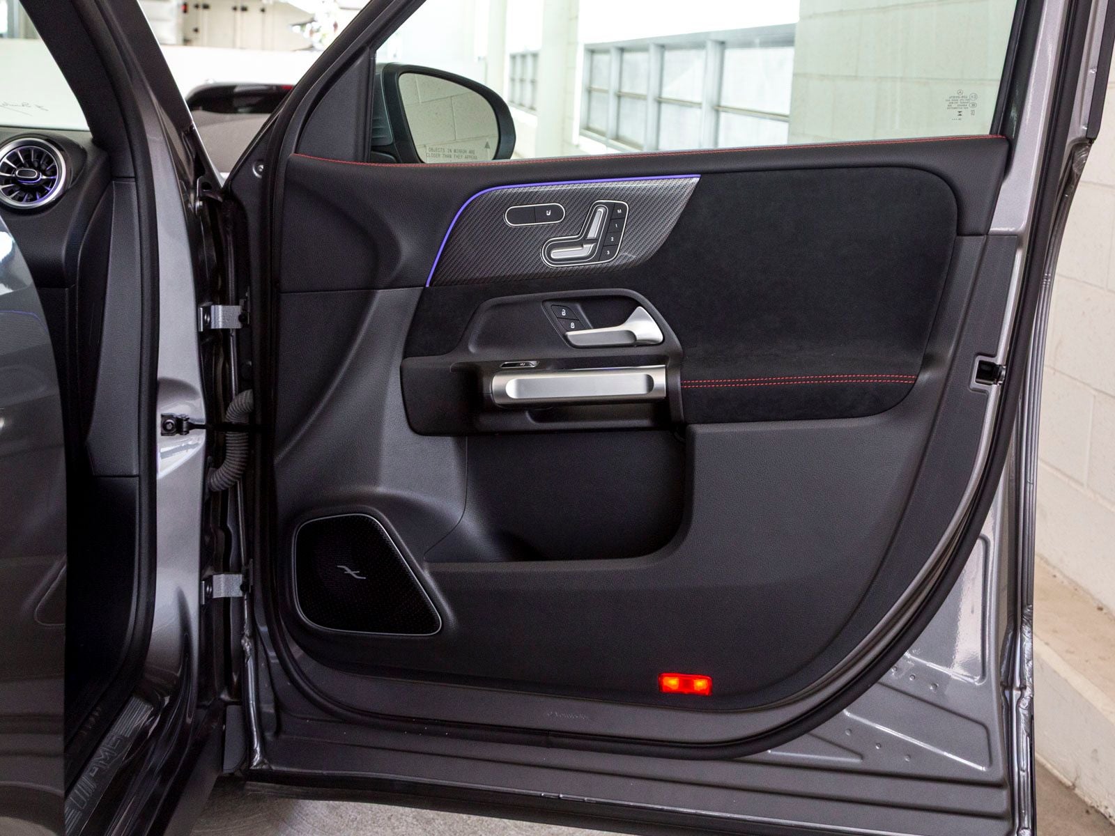 2025 Mercedes-Benz GLB GLB 35 AMG® 4MATIC®