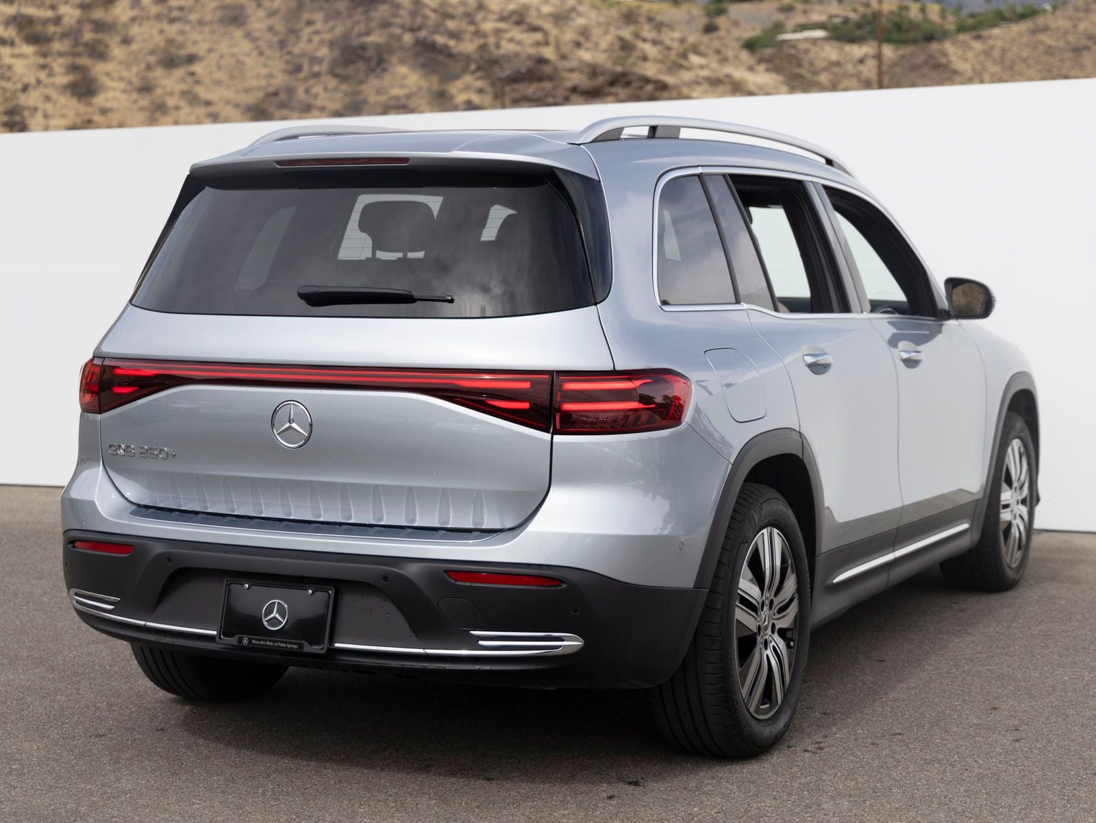 2024 Mercedes-Benz EQB 250+ Base